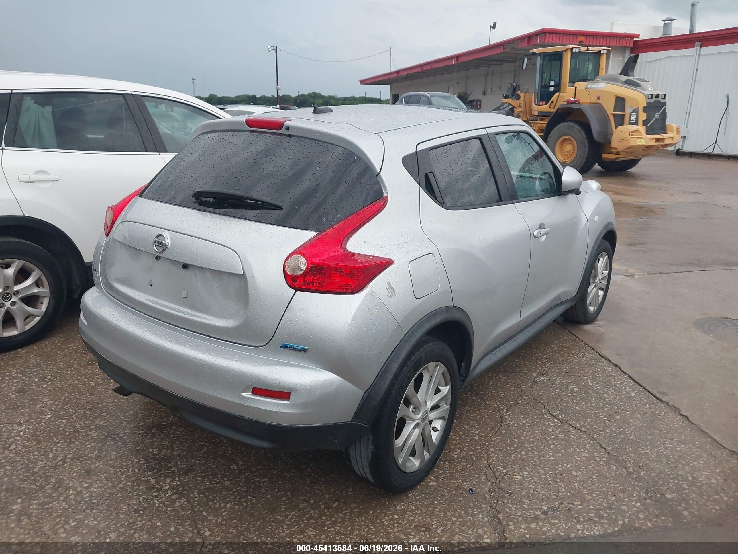 2013 Nissan Juke Sv Silver vin: JN8AF5MR0DT205643