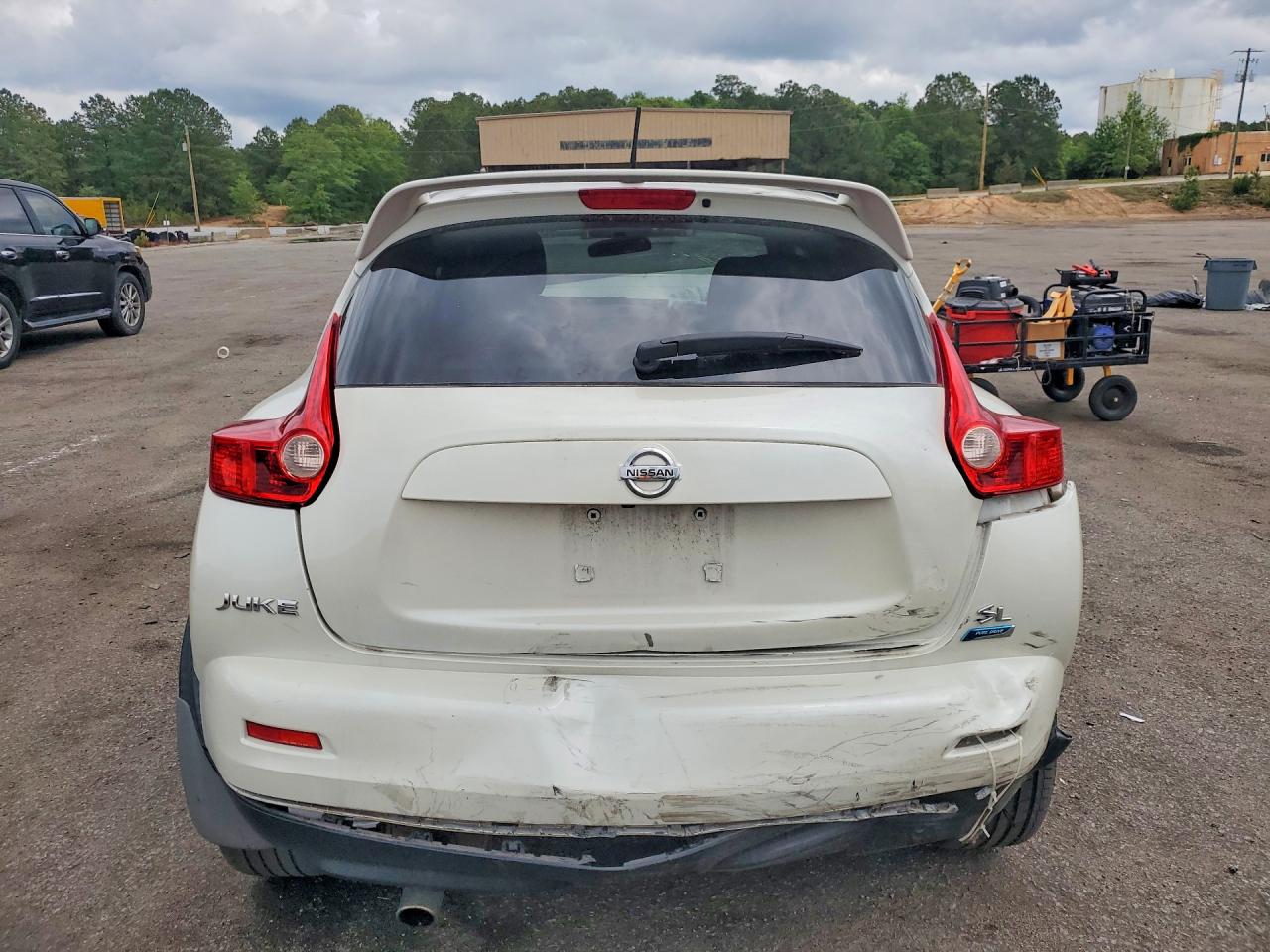 2013 Nissan Juke S White vin: JN8AF5MR0DT211474