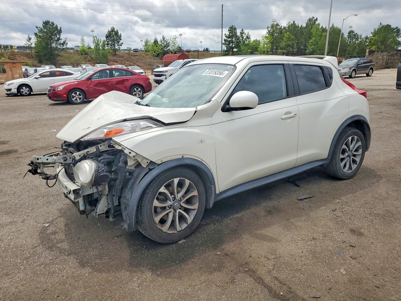 2013 Nissan Juke S White vin: JN8AF5MR0DT211474
