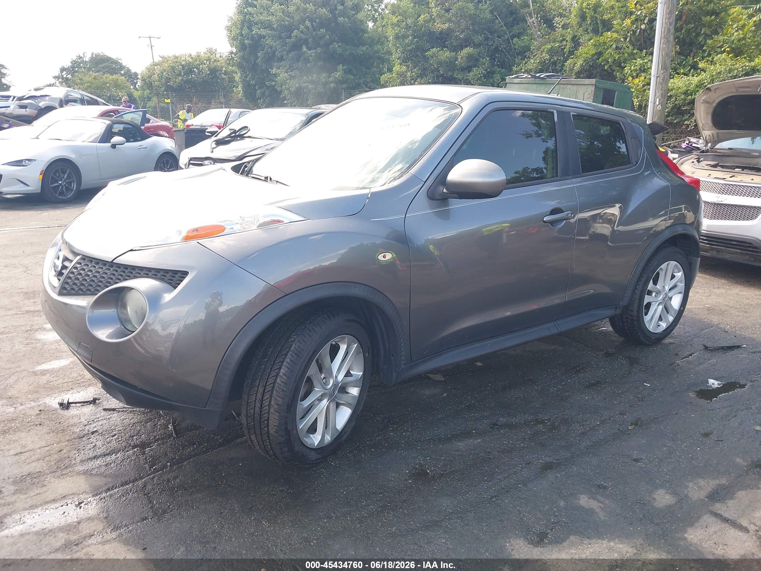 2013 Nissan Juke S Gray vin: JN8AF5MR0DT214939