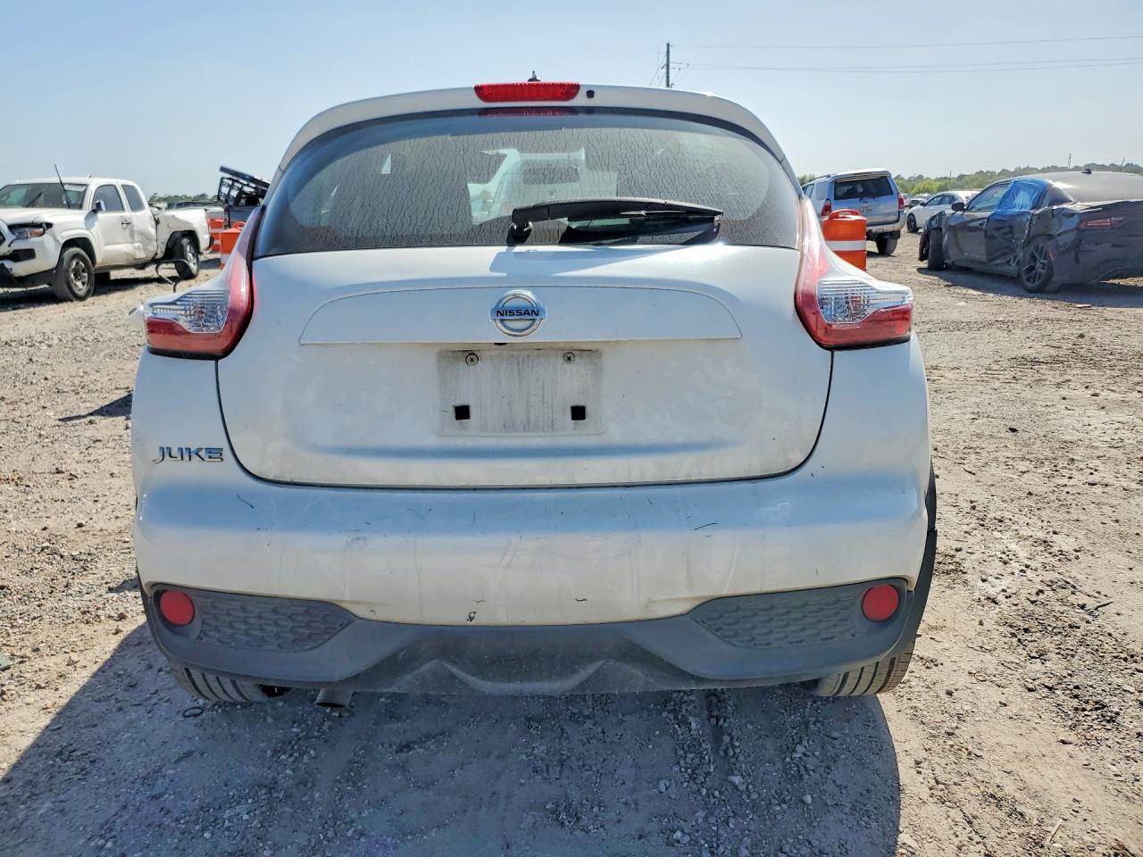 2015 Nissan Juke S Белый vin: JN8AF5MR0FT505301