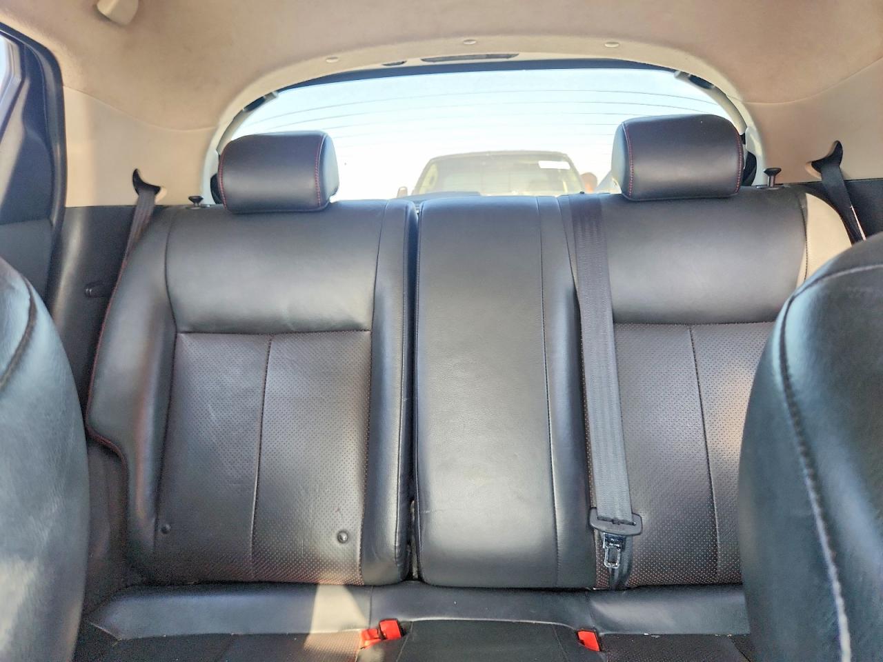 2015 Nissan Juke Sv Silver vin: JN8AF5MR0FT505878