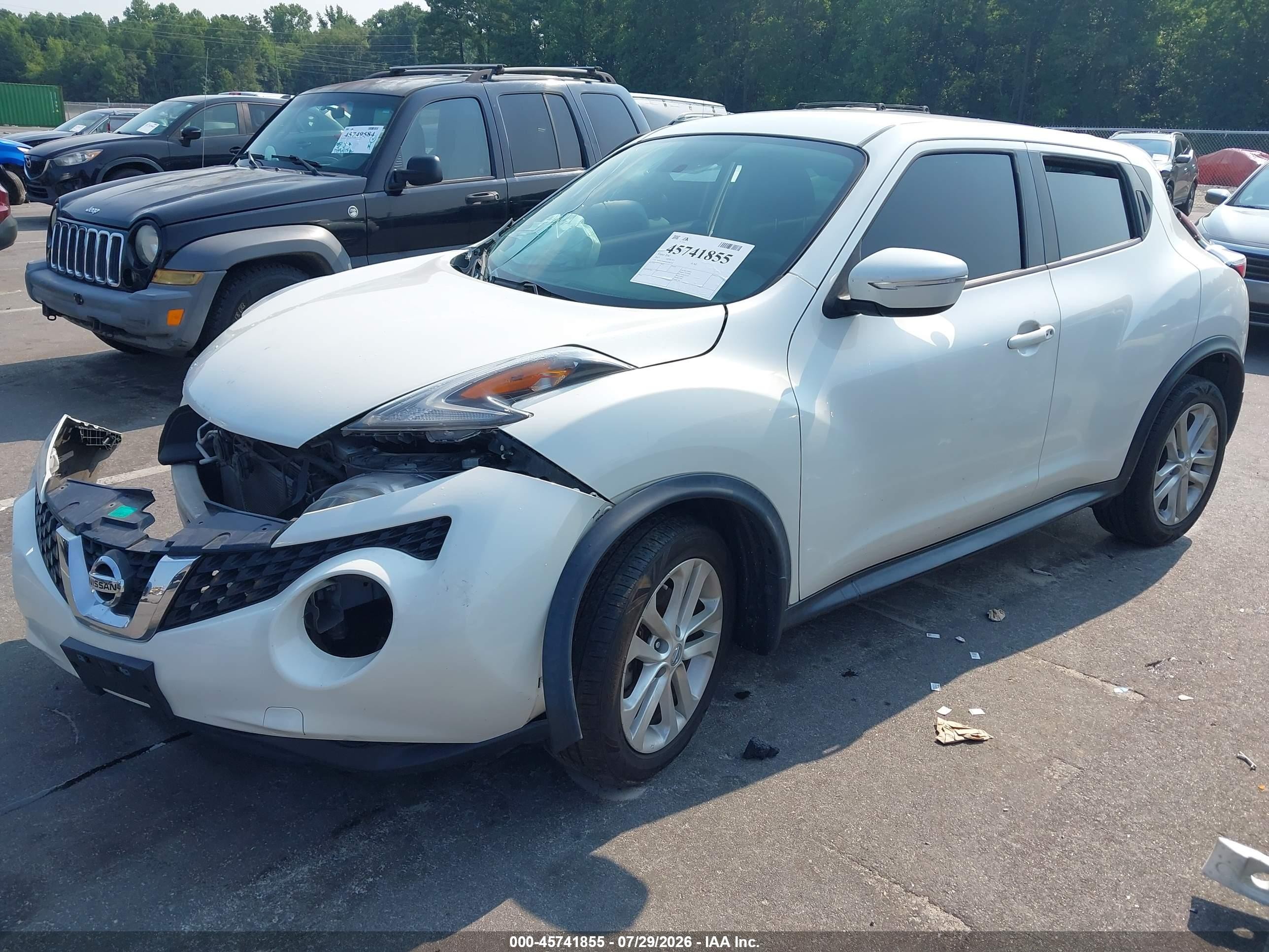 2015 Nissan Juke S White vin: JN8AF5MR0FT506142