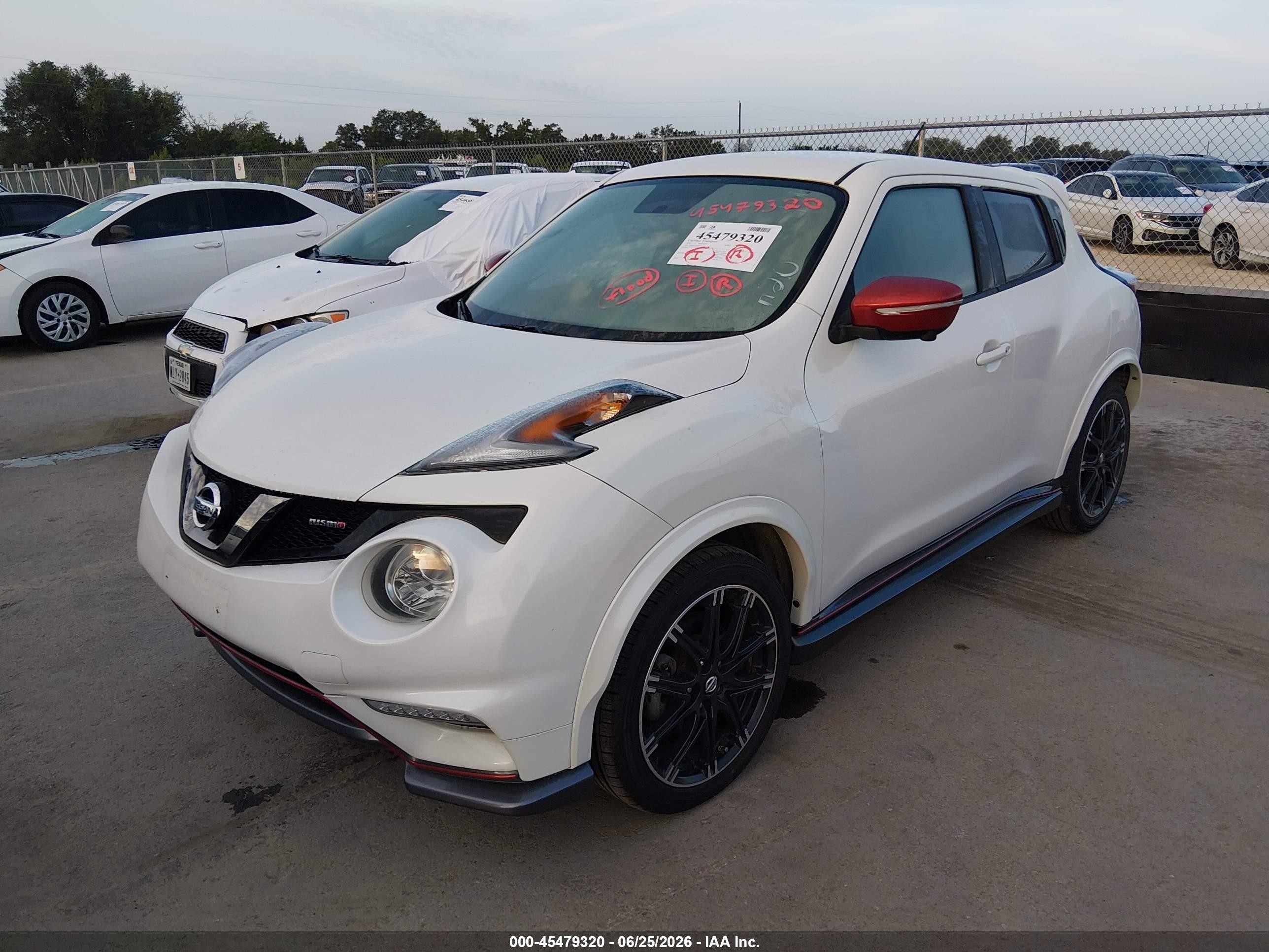 2015 Nissan Juke Nismo White vin: JN8AF5MR0FT508957