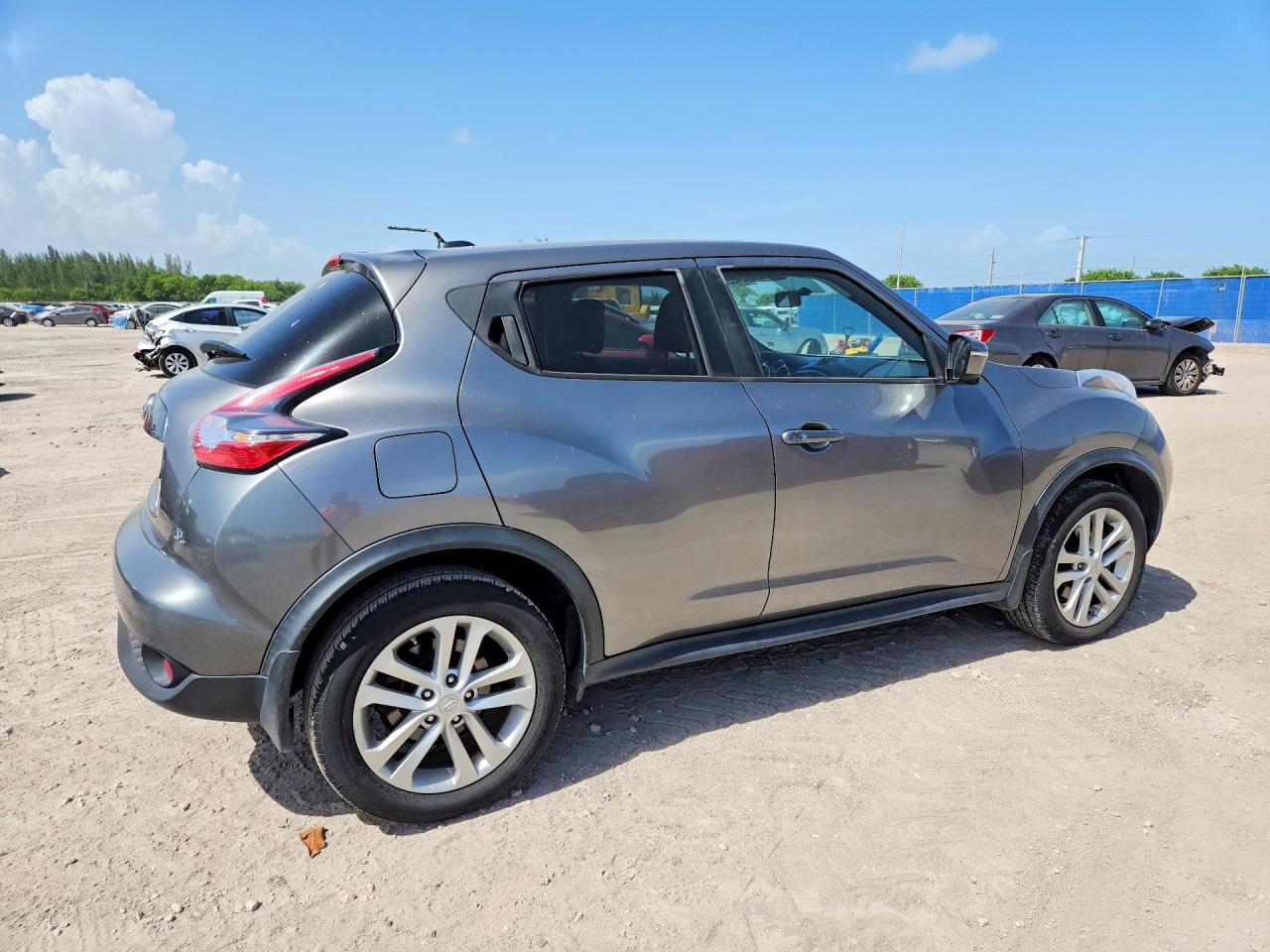 2015 Nissan Juke Sl Gray vin: JN8AF5MR0FT512653