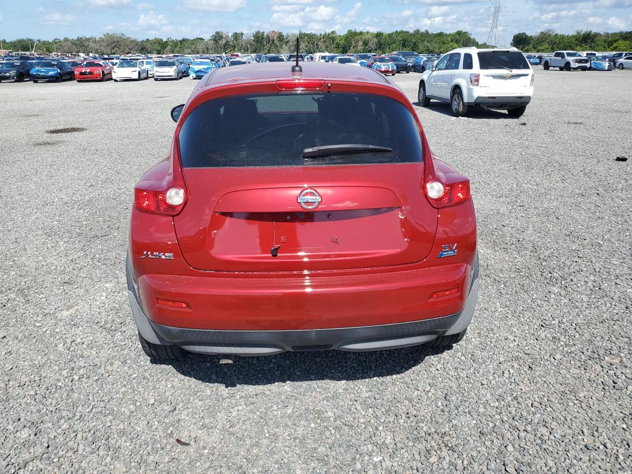 2012 Nissan Juke S Burgundy vin: JN8AF5MR1CT101788