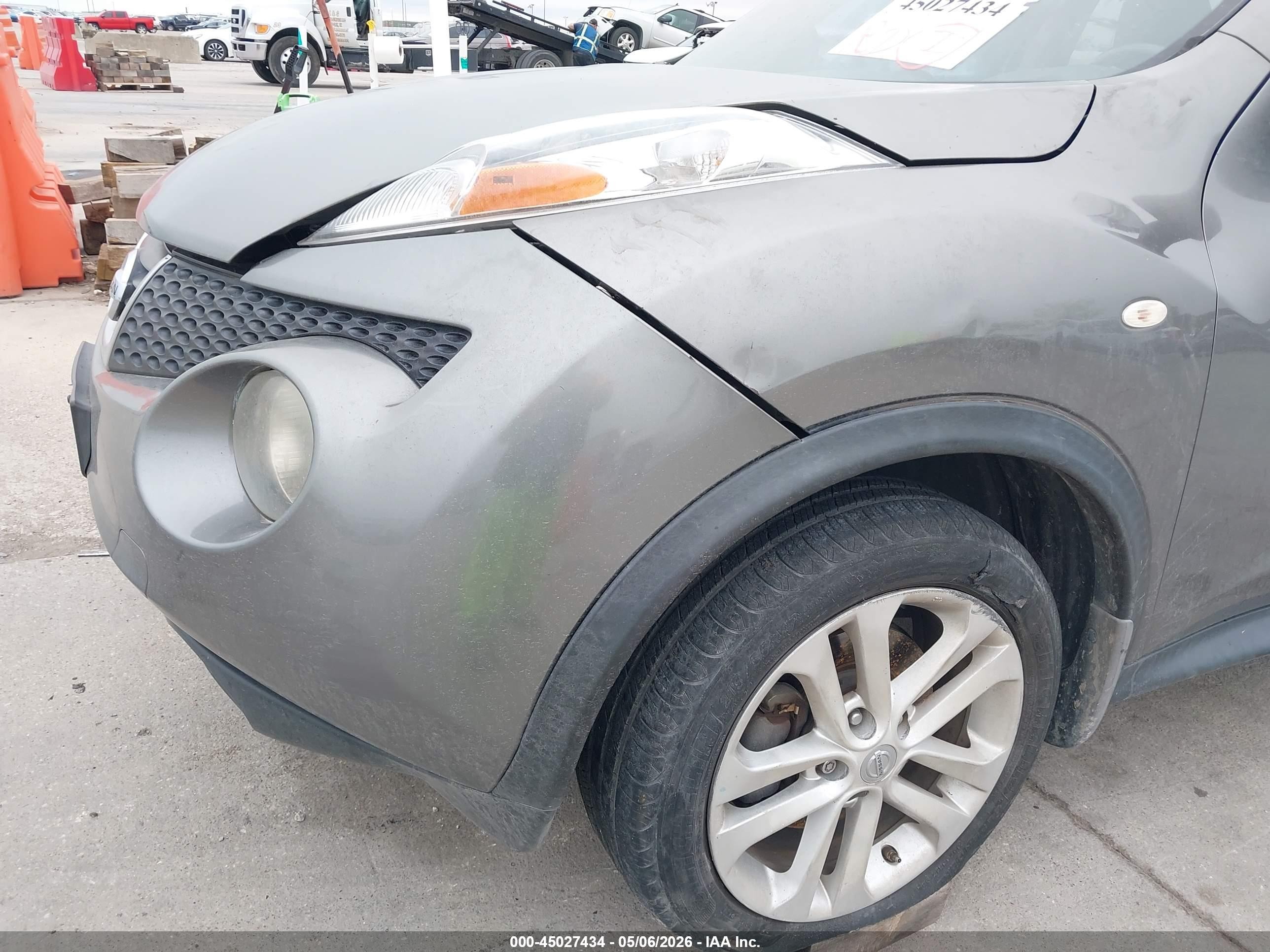 2012 Nissan Juke Sv Green vin: JN8AF5MR1CT117750