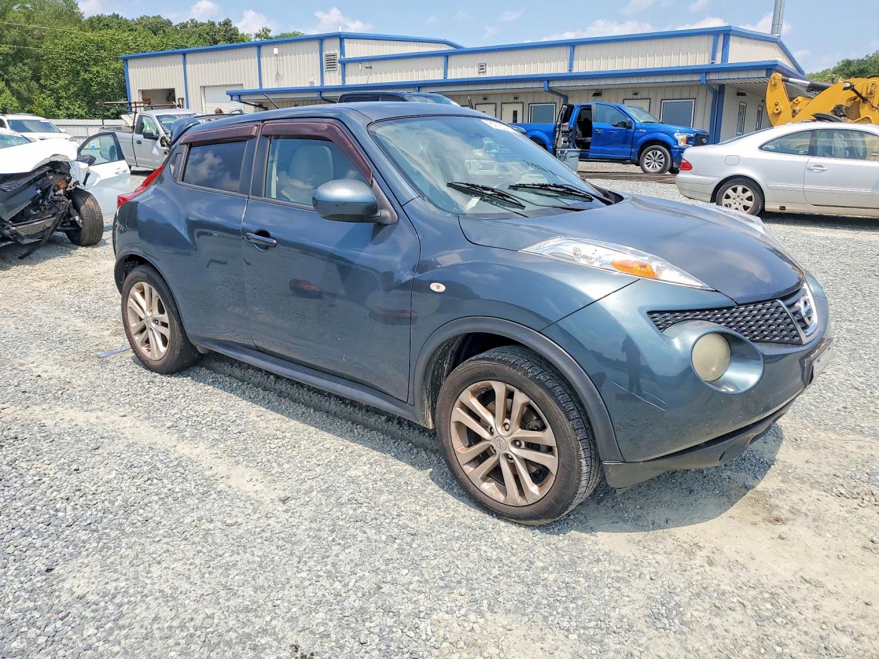 2012 Nissan Juke S Blue vin: JN8AF5MR1CT117828