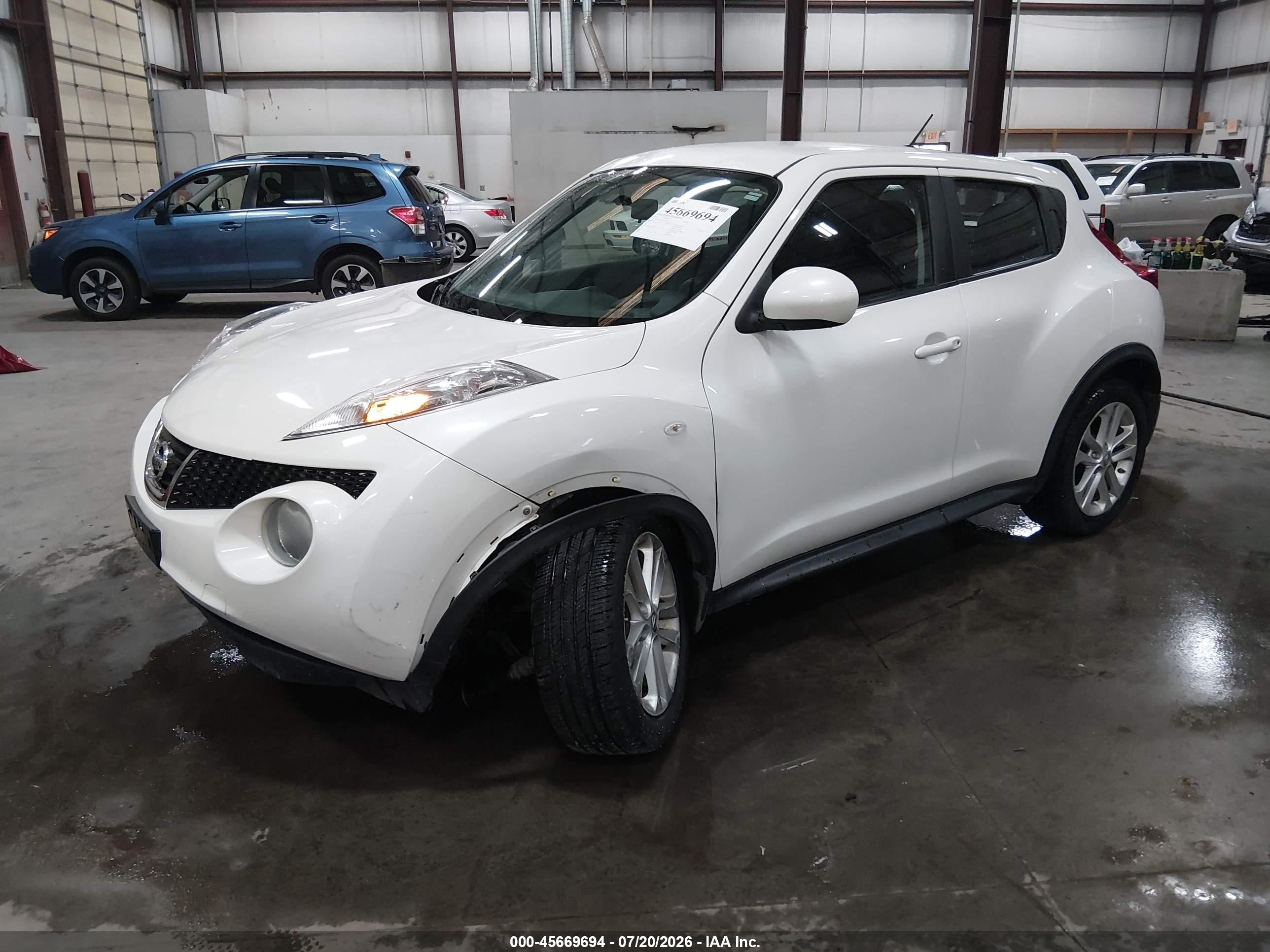2013 Nissan Juke S White vin: JN8AF5MR1DT211399
