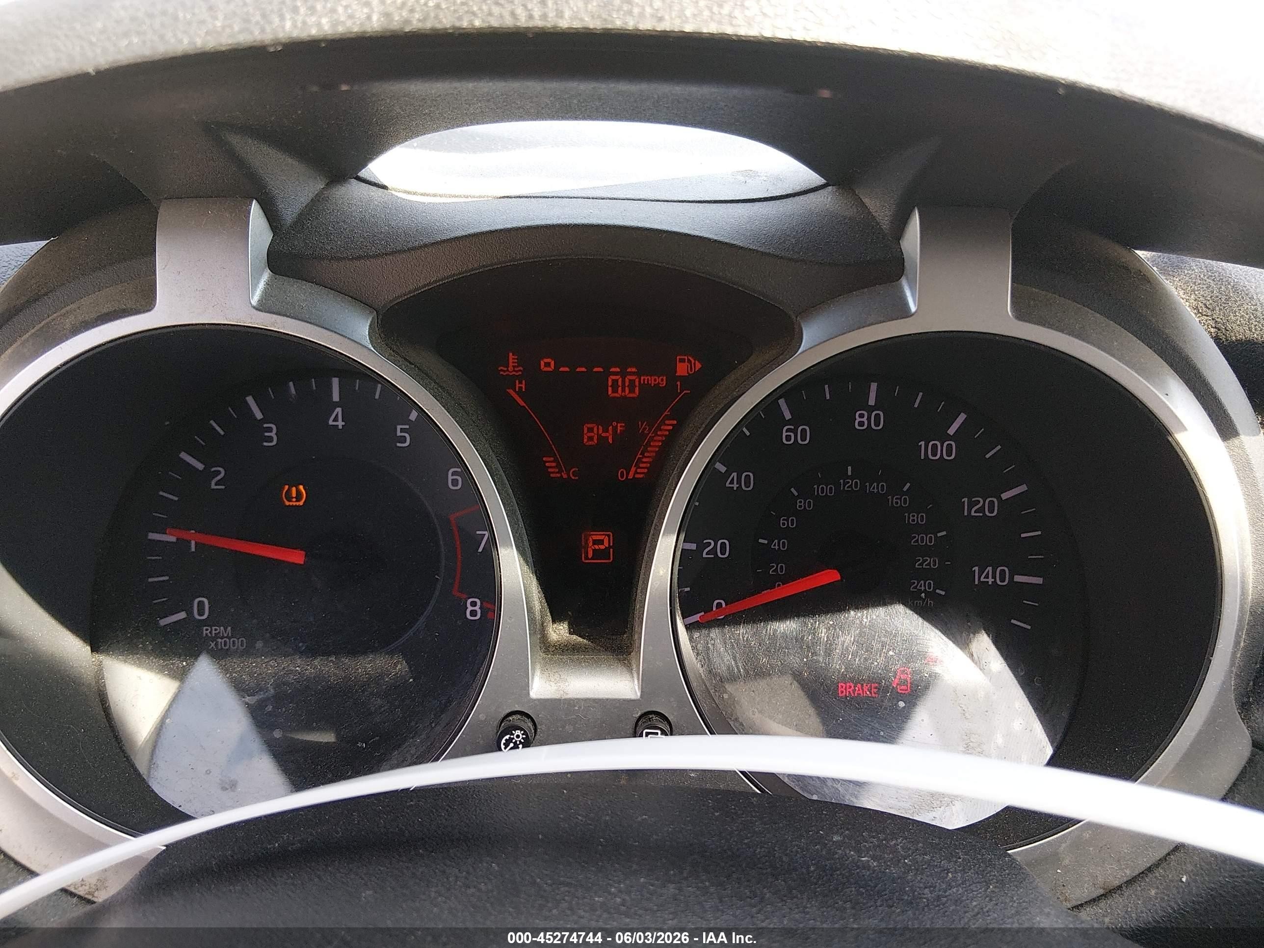 2013 Nissan Juke S Белый vin: JN8AF5MR1DT213153