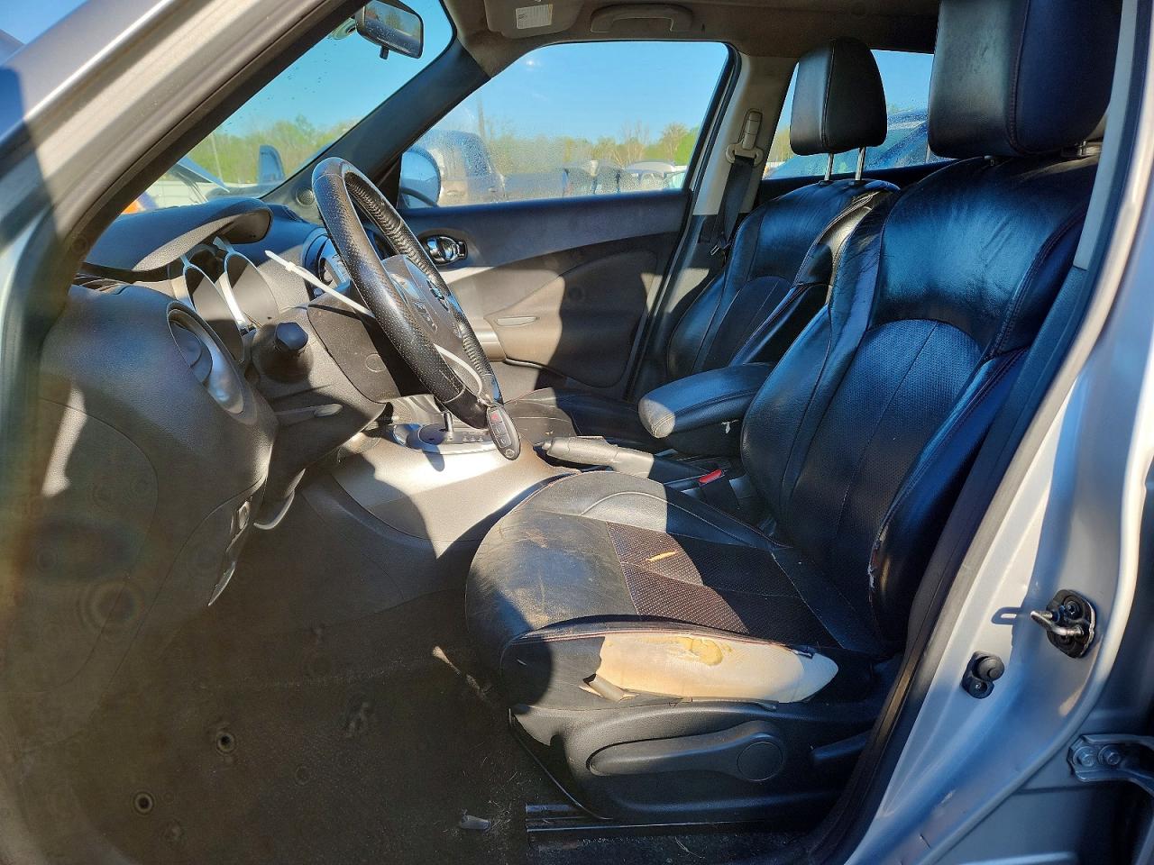 2013 Nissan Juke S Silver vin: JN8AF5MR1DT215257