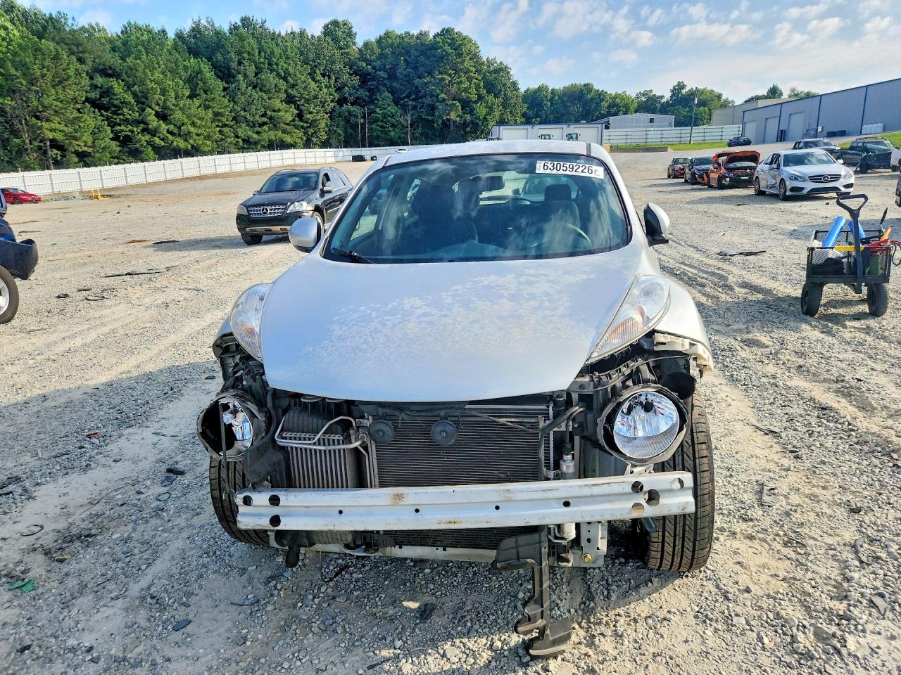 2013 Nissan Juke S Silver vin: JN8AF5MR1DT225853