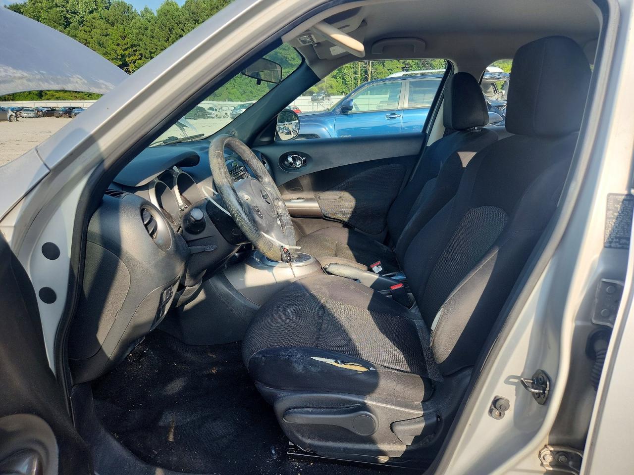 2013 Nissan Juke S Silver vin: JN8AF5MR1DT225853