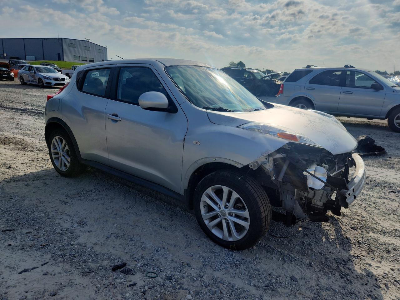 2013 Nissan Juke S Silver vin: JN8AF5MR1DT225853