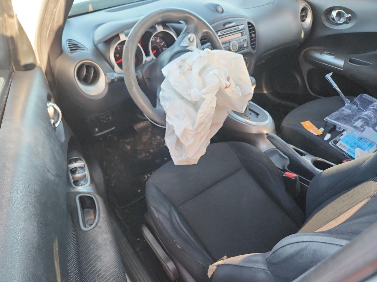 2013 Nissan Juke S White vin: JN8AF5MR1DT225951