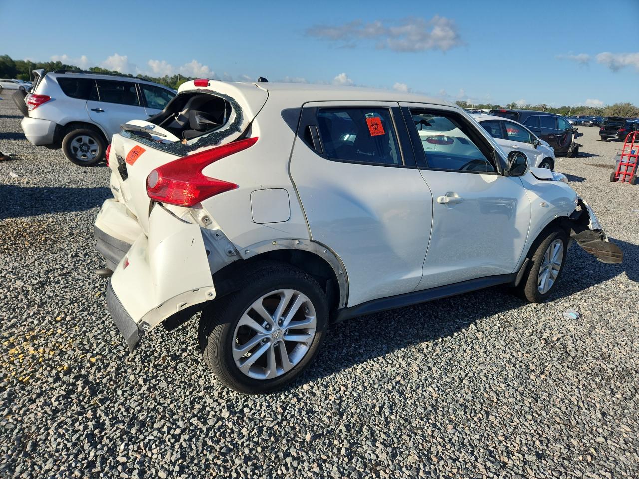 2013 Nissan Juke S White vin: JN8AF5MR1DT225951