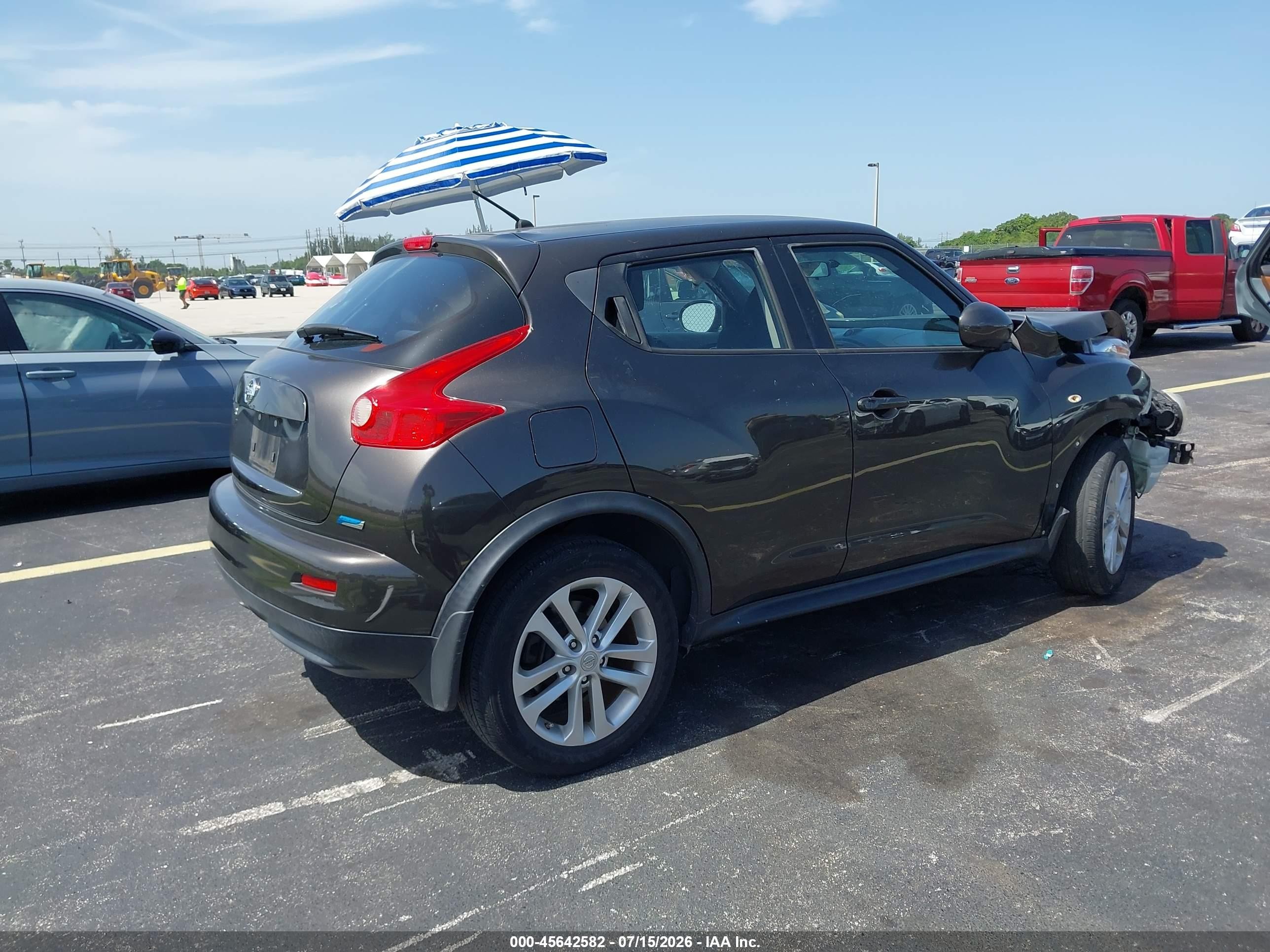 2013 Nissan Juke S Brown vin: JN8AF5MR1DT226064