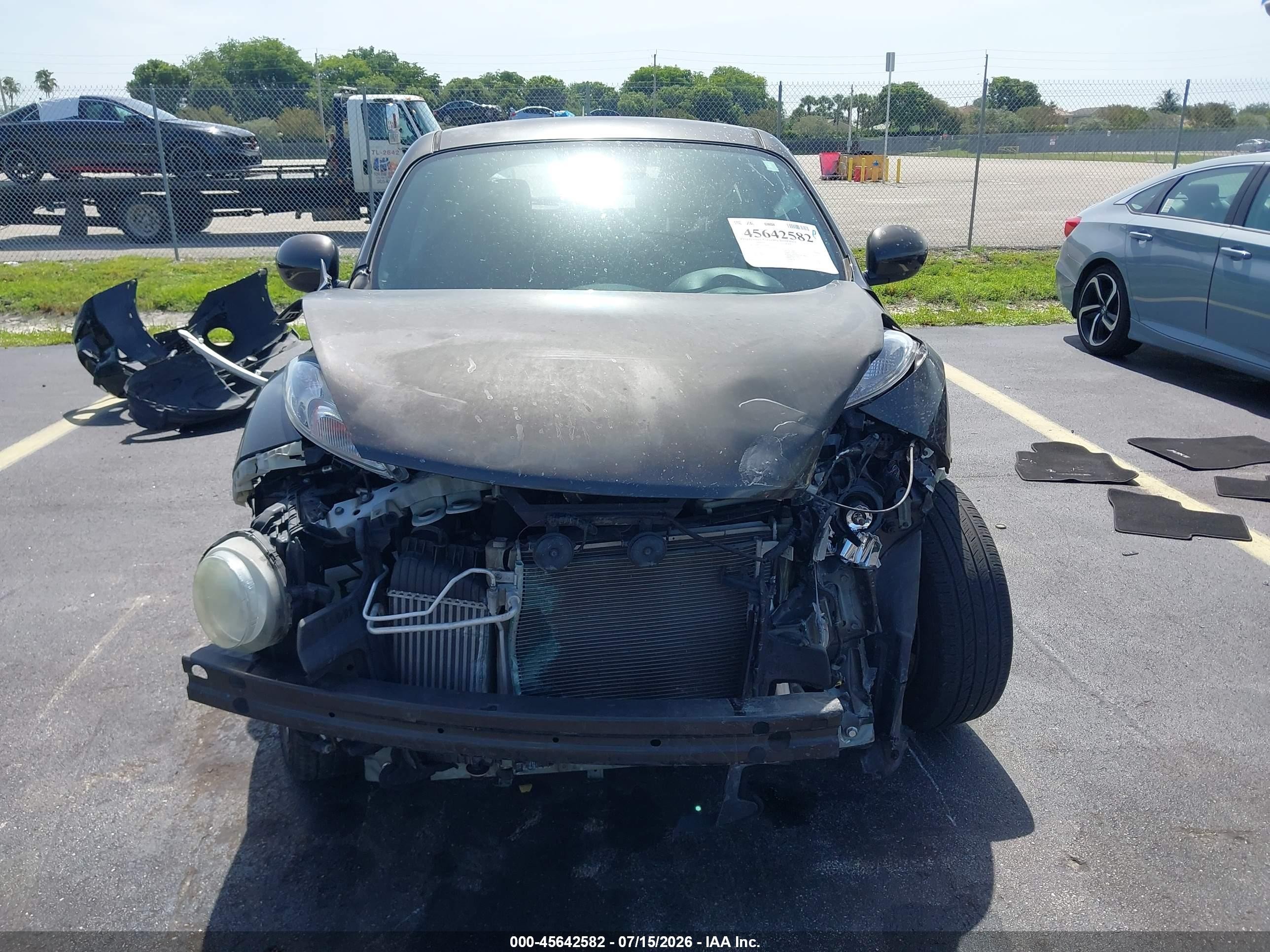 2013 Nissan Juke S Brown vin: JN8AF5MR1DT226064