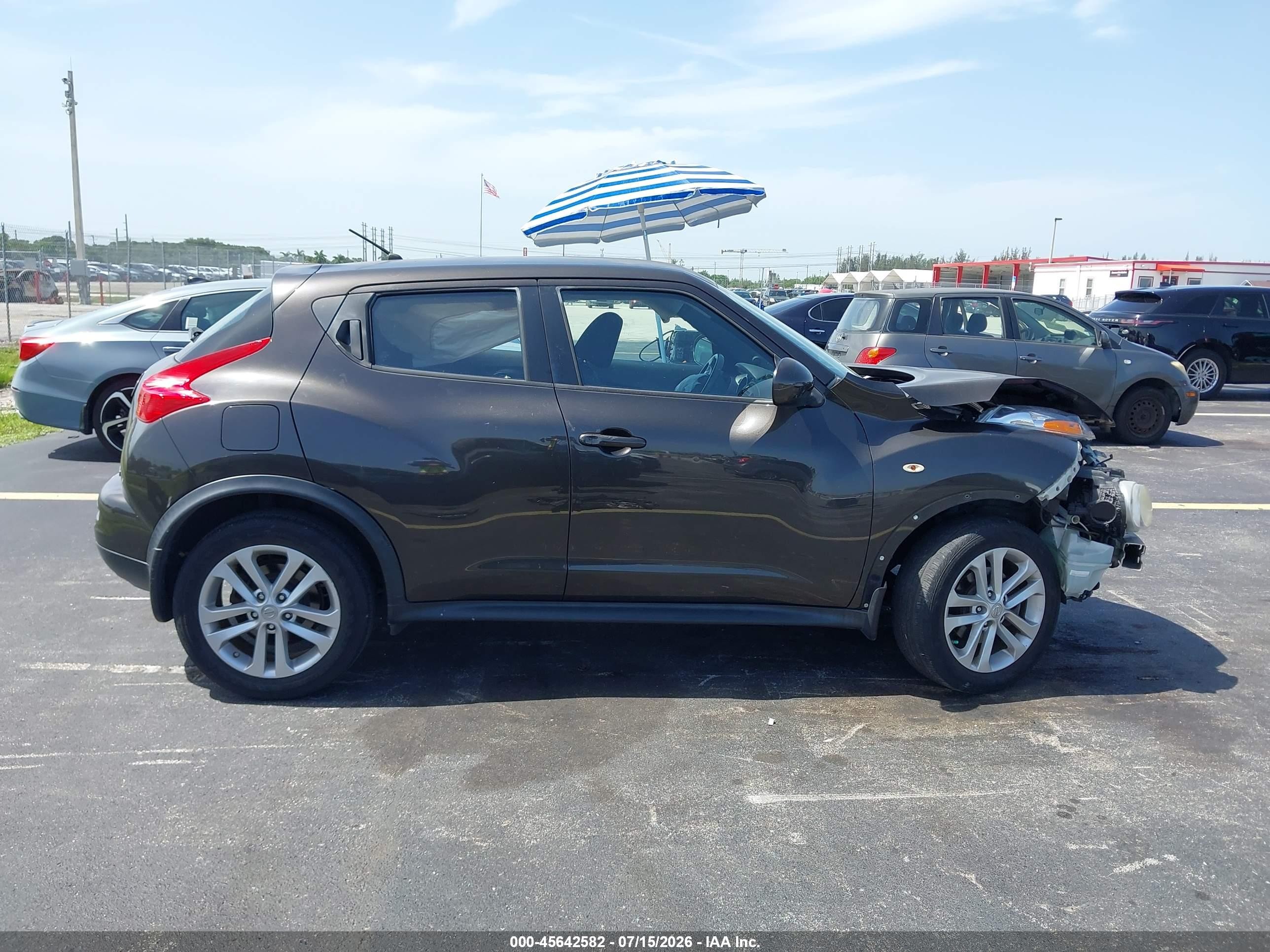 2013 Nissan Juke S Brown vin: JN8AF5MR1DT226064