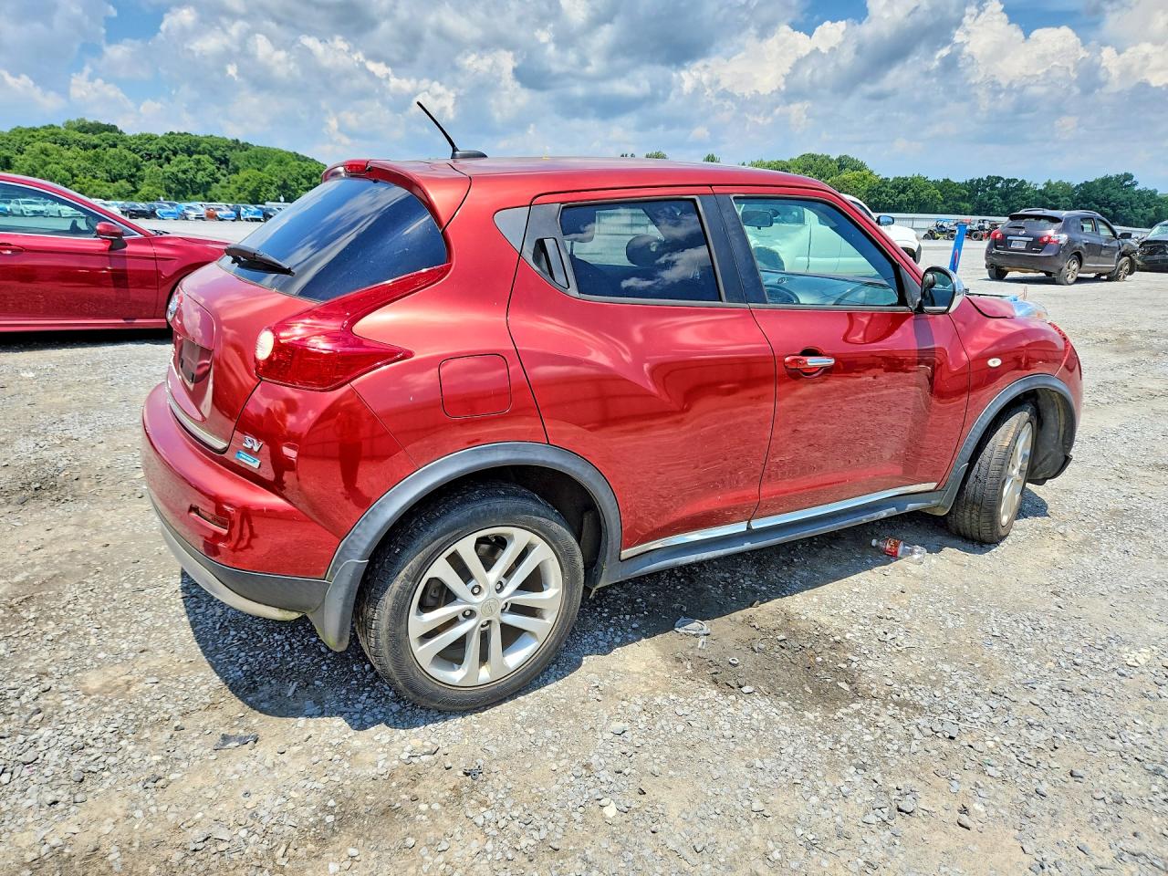 2014 Nissan Juke Sv Red vin: JN8AF5MR1ET352183