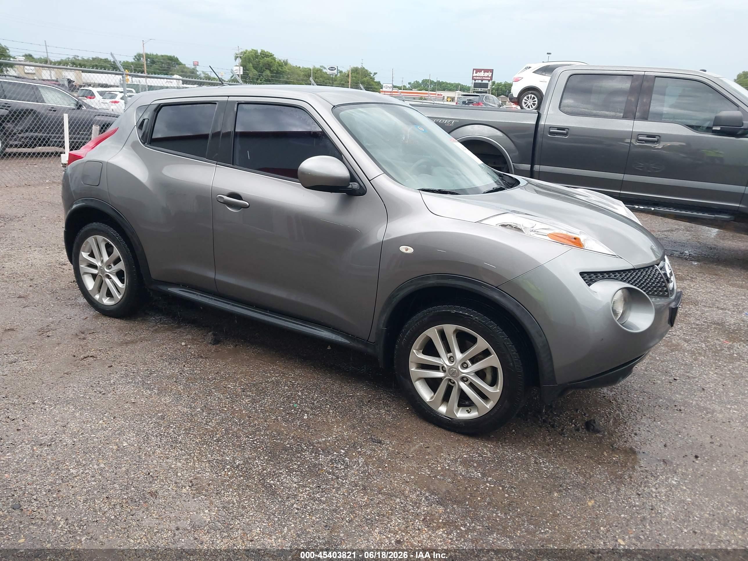 2014 Nissan Juke S Gray vin: JN8AF5MR1ET452977