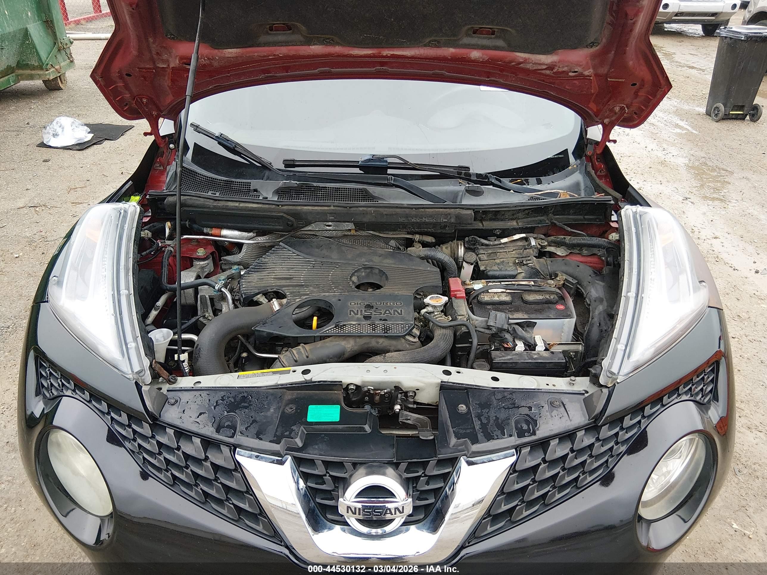 2015 Nissan Juke Nismo/s/sl/sv Темно-бордовый vin: JN8AF5MR1FT500530