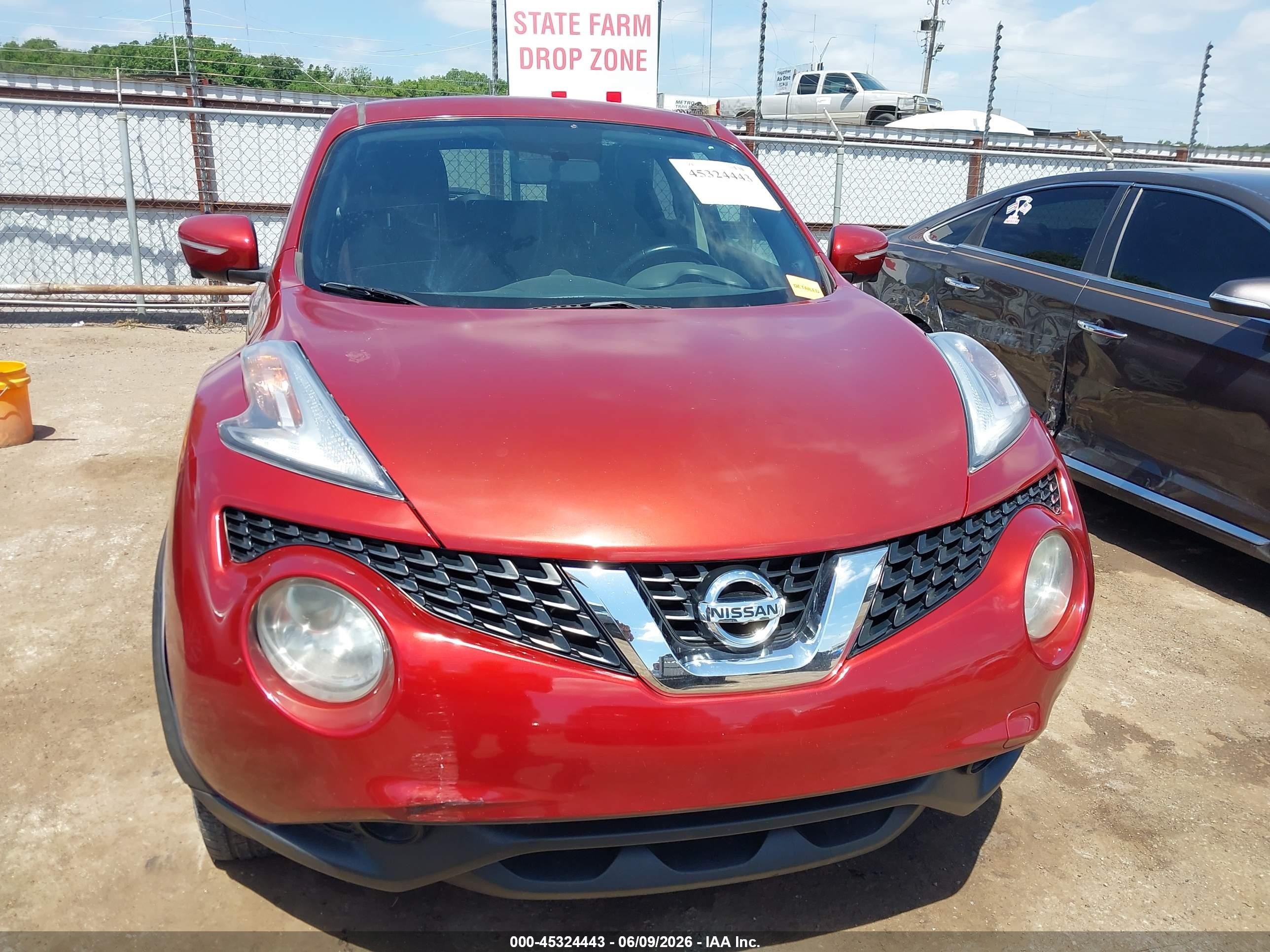 2015 Nissan Juke Sv Red vin: JN8AF5MR1FT510717