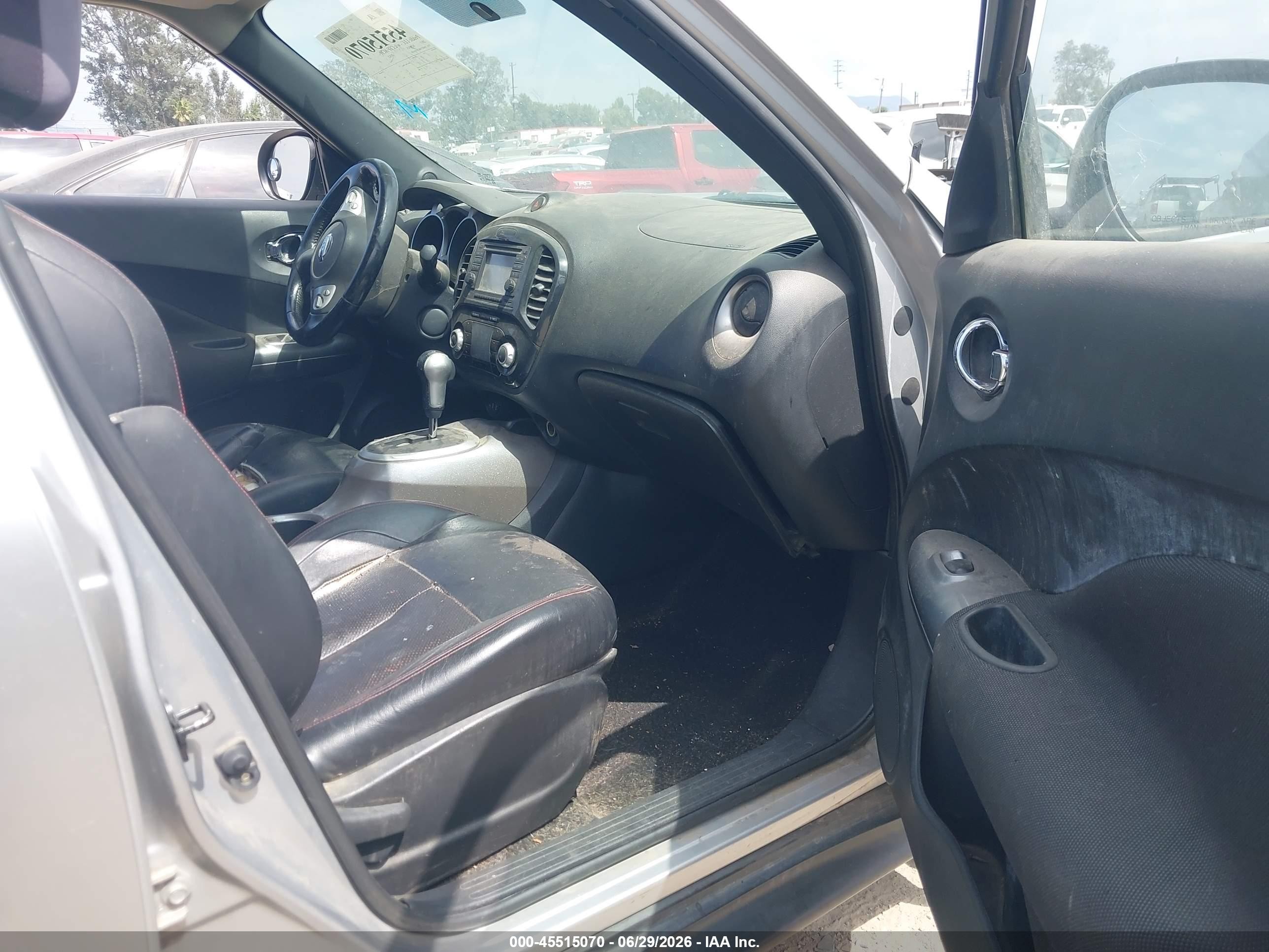 2011 Nissan Juke Sl Silver vin: JN8AF5MR2BT006185