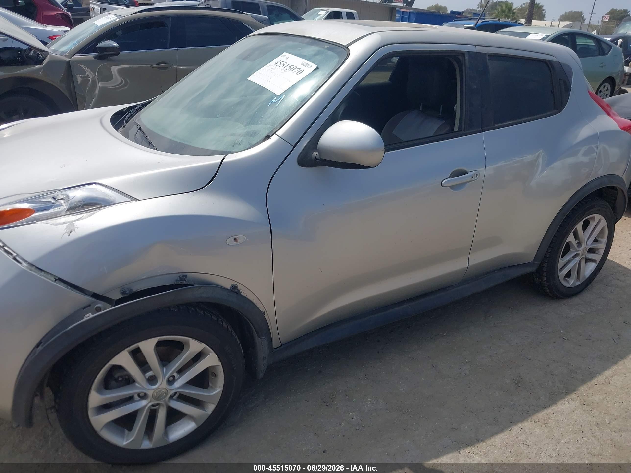 2011 Nissan Juke Sl Silver vin: JN8AF5MR2BT006185