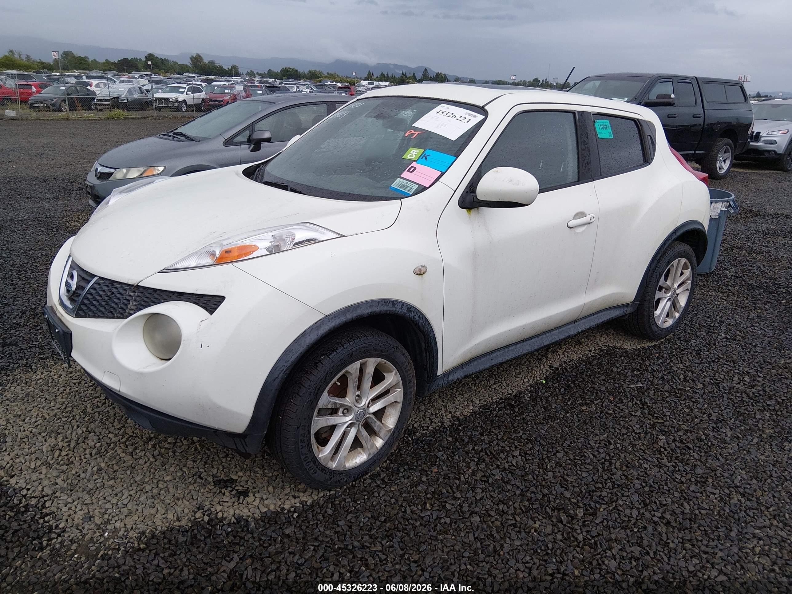 2012 Nissan Juke Sv White vin: JN8AF5MR2CT106658
