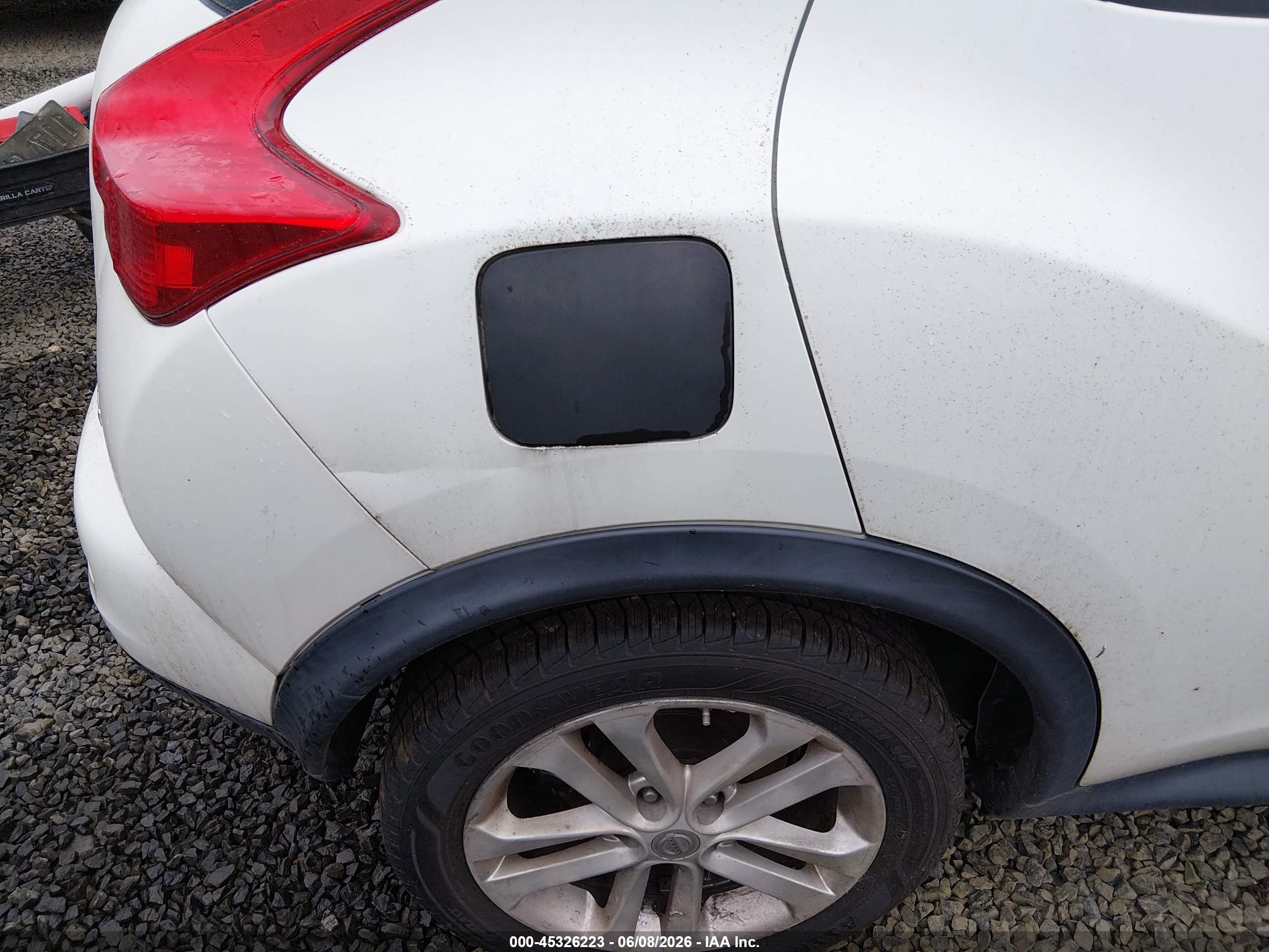2012 Nissan Juke Sv White vin: JN8AF5MR2CT106658