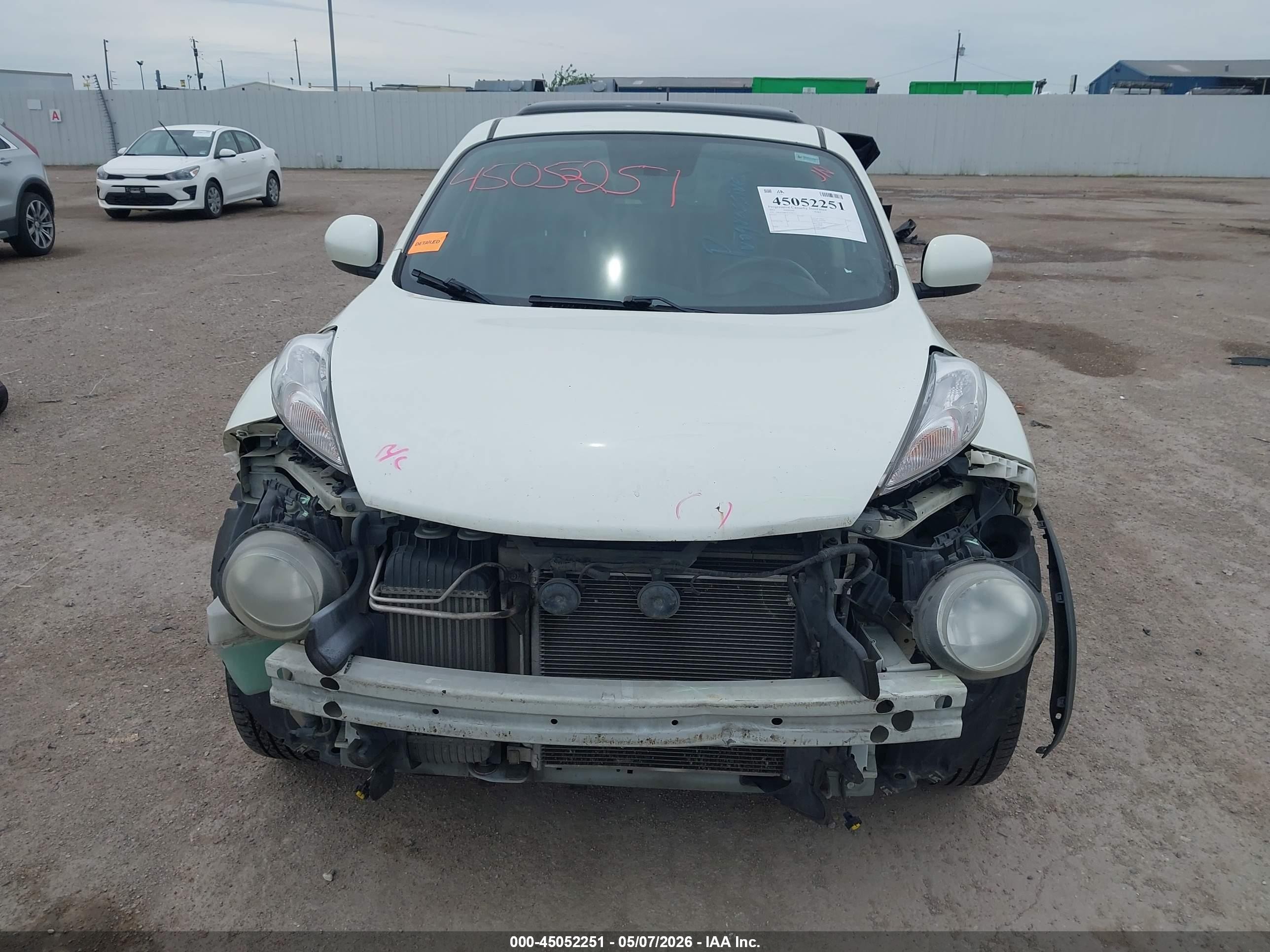 2012 Nissan Juke Sl White vin: JN8AF5MR2CT106711