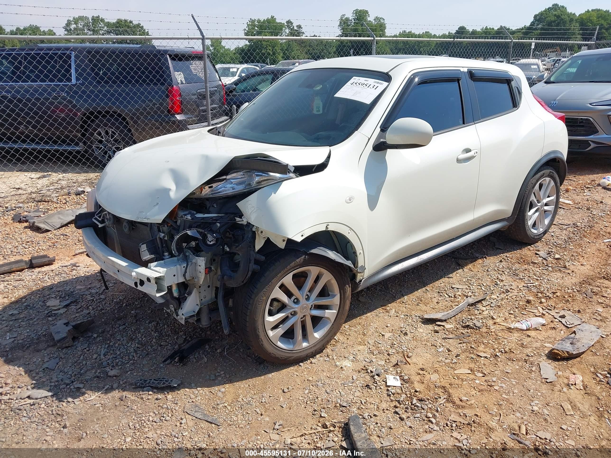 2012 Nissan Juke Sv White vin: JN8AF5MR2CT111052