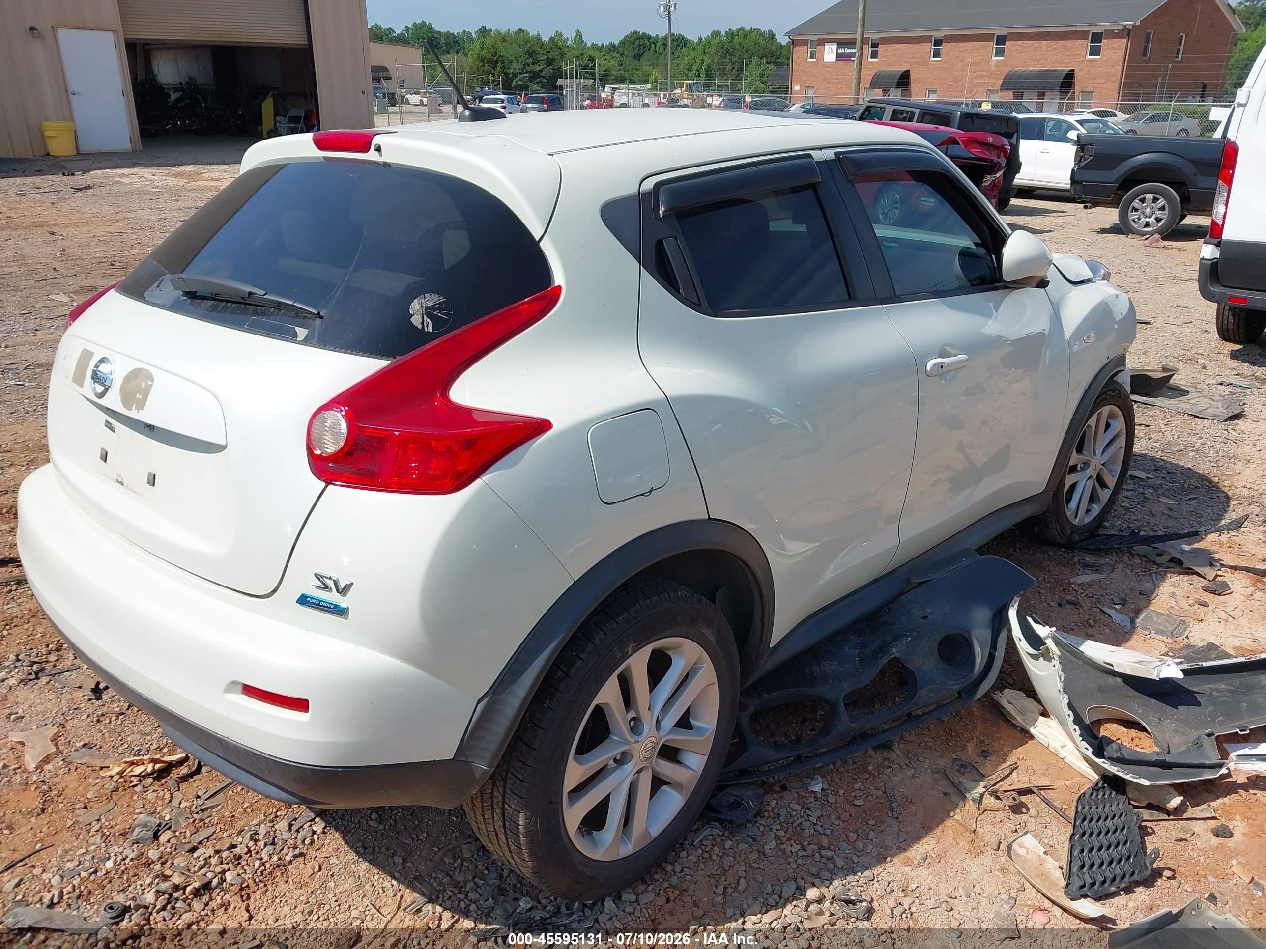 2012 Nissan Juke Sv White vin: JN8AF5MR2CT111052