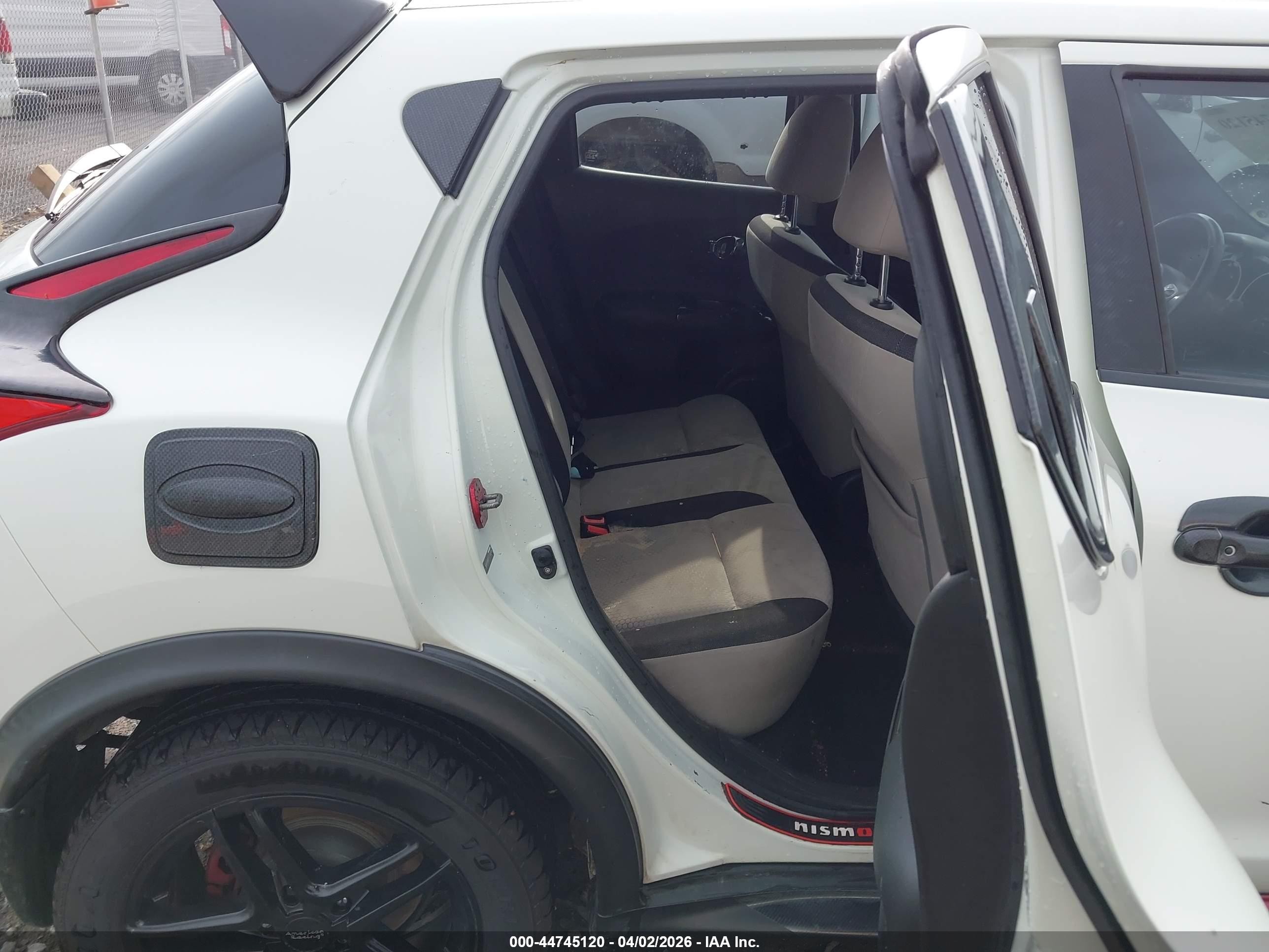 2012 Nissan Juke Sv White vin: JN8AF5MR2CT116249