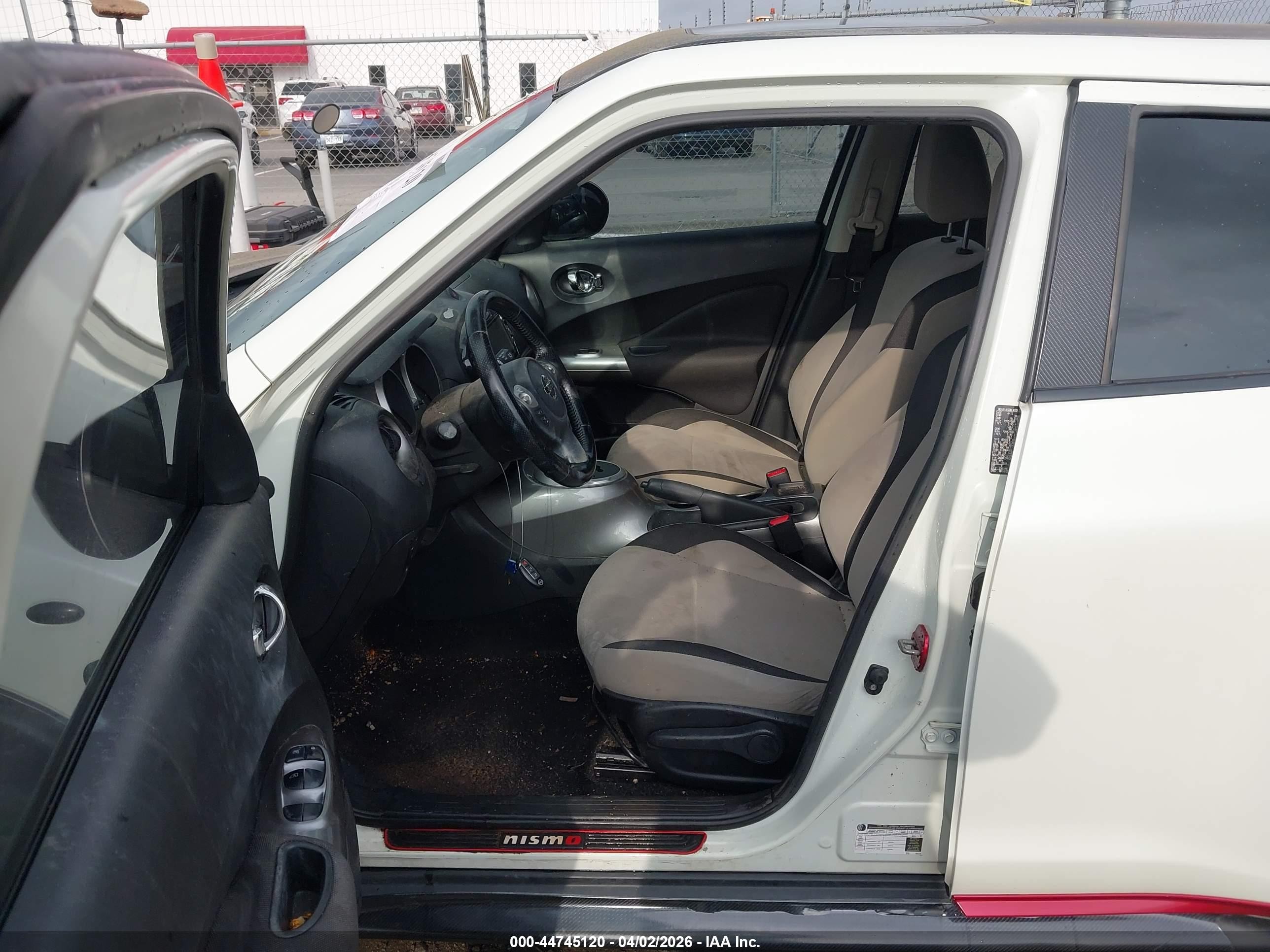 2012 Nissan Juke Sv White vin: JN8AF5MR2CT116249