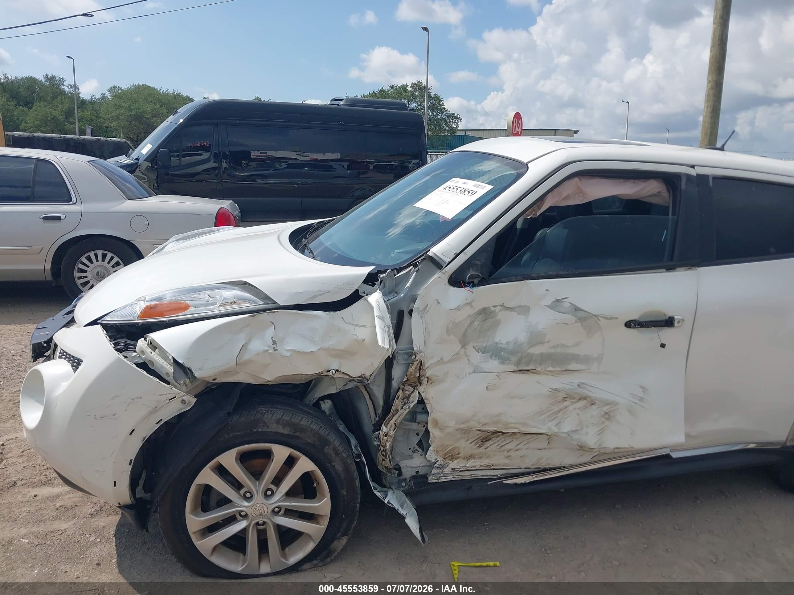 2013 Nissan Juke Sl White vin: JN8AF5MR2DT200220