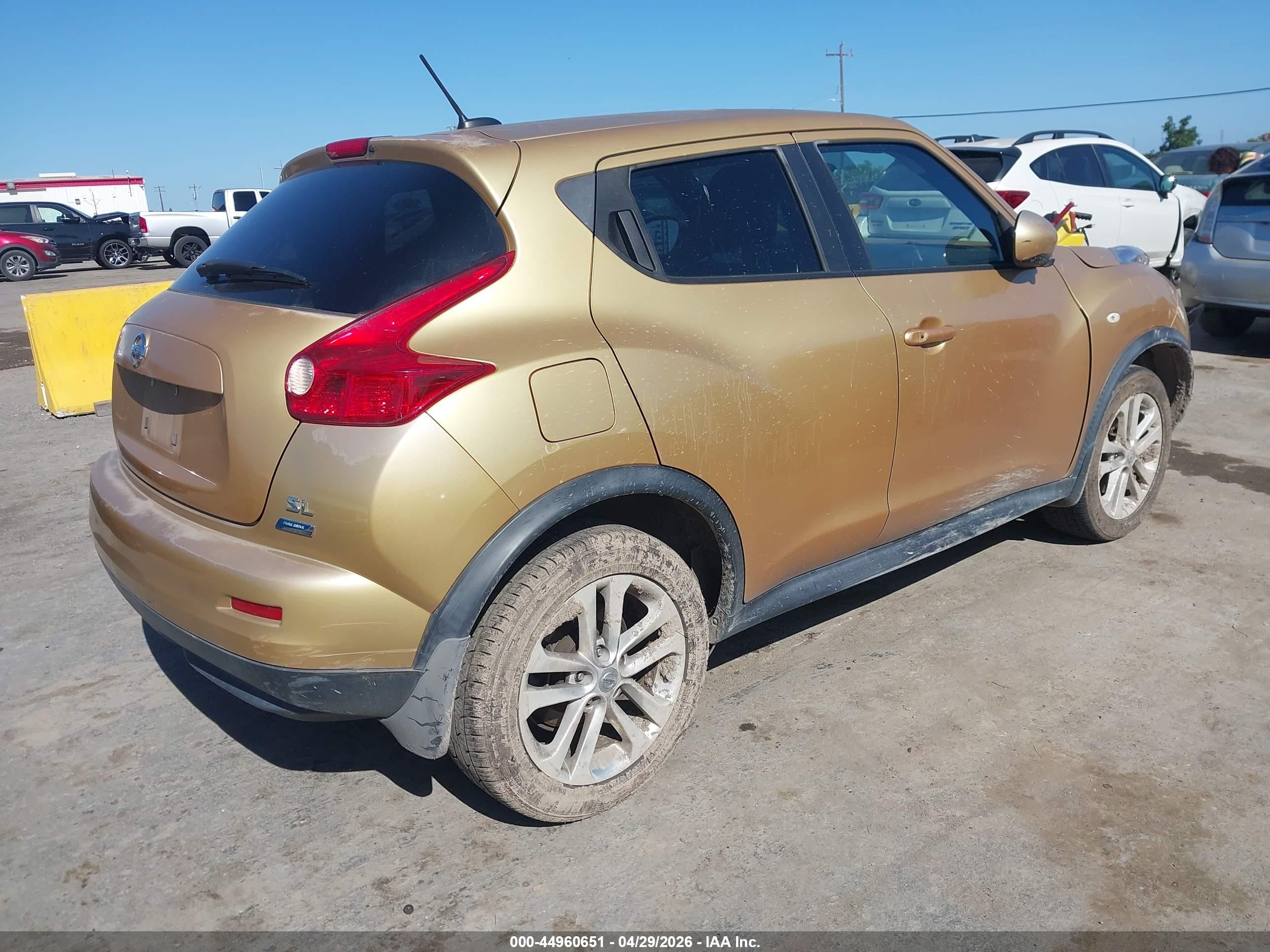 2013 Nissan Juke Sl Yellow vin: JN8AF5MR2DT208379