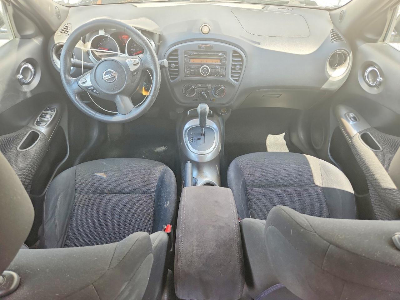 2013 Nissan Juke S Silver vin: JN8AF5MR2DT211413