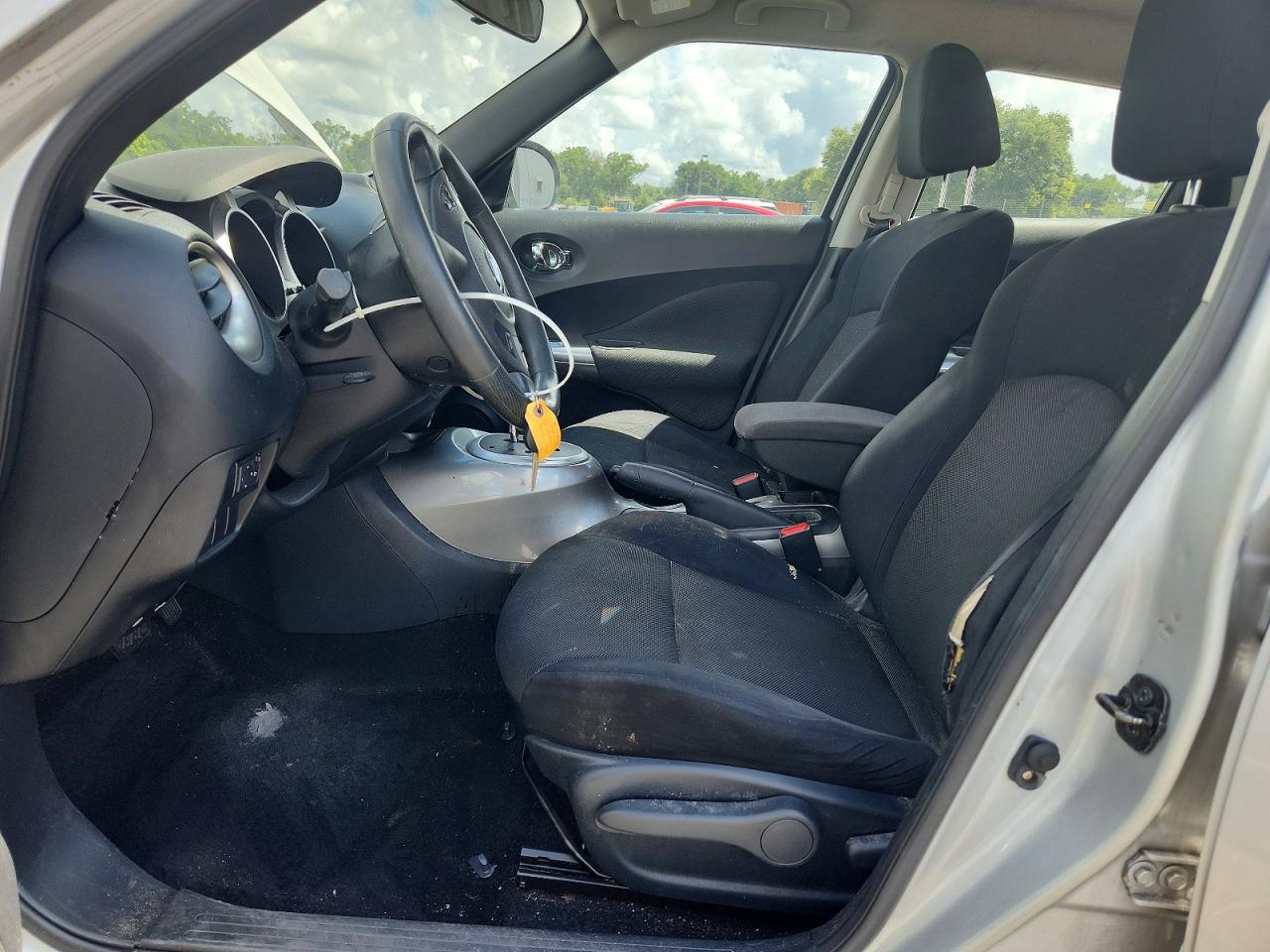 2013 Nissan Juke S Silver vin: JN8AF5MR2DT211413