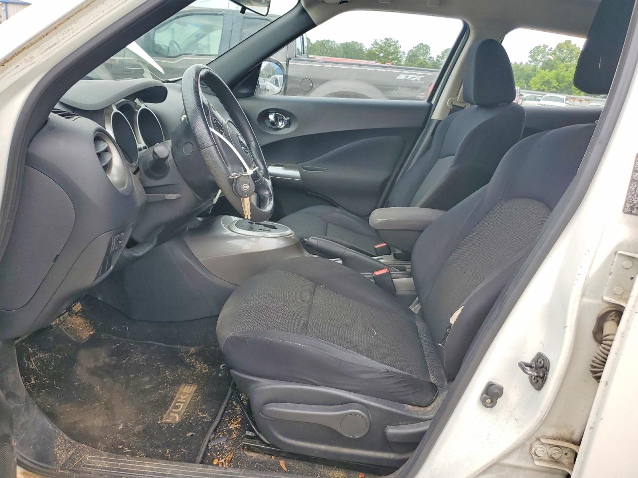 2013 Nissan Juke S Белый vin: JN8AF5MR2DT217731