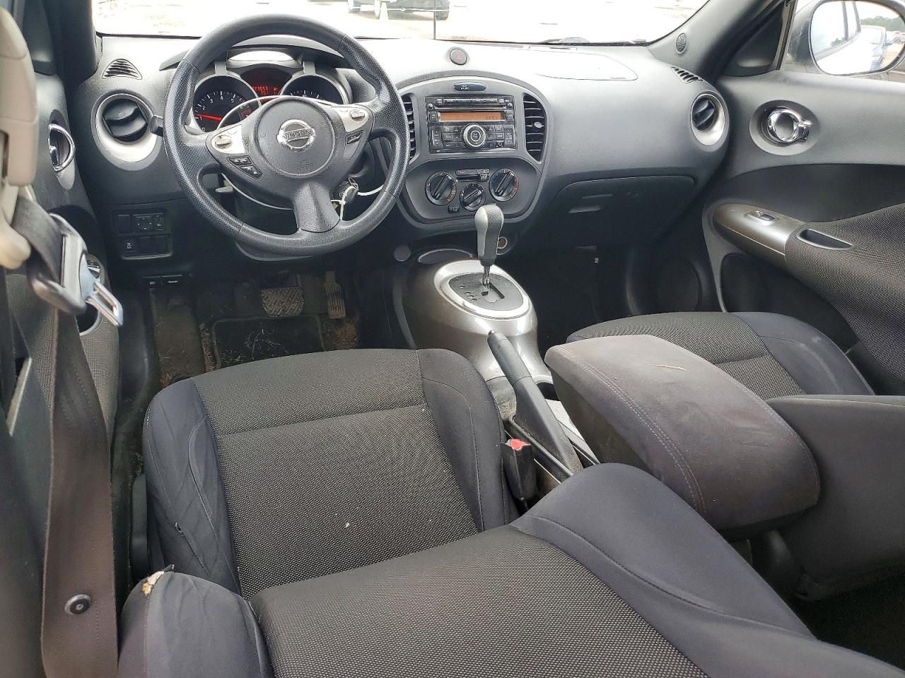 2013 Nissan Juke S Белый vin: JN8AF5MR2DT217731