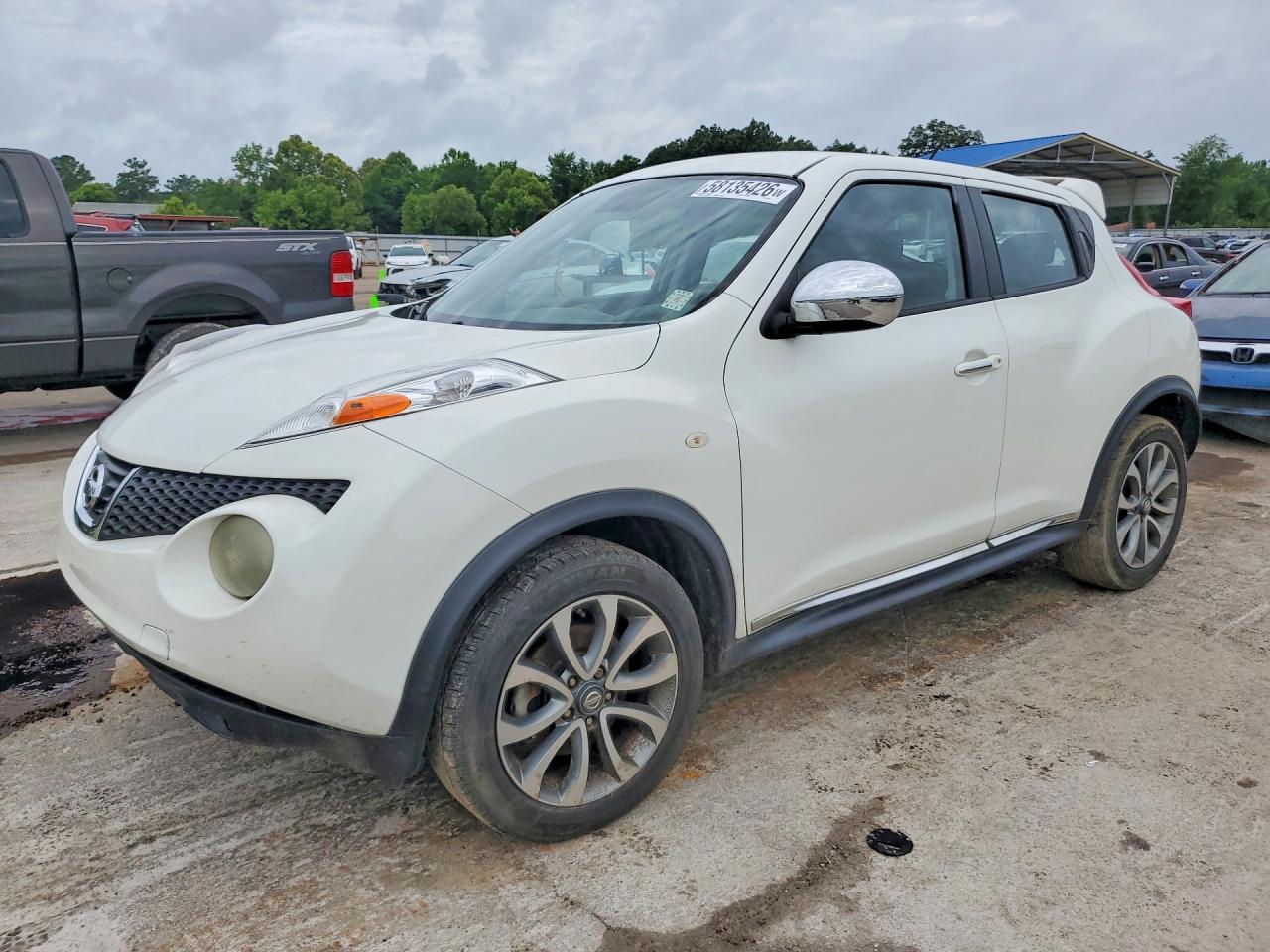 2013 Nissan Juke S Белый vin: JN8AF5MR2DT217731