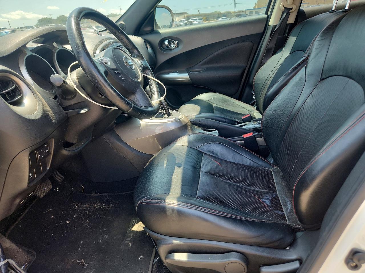 2013 Nissan Juke S White vin: JN8AF5MR2DT218703