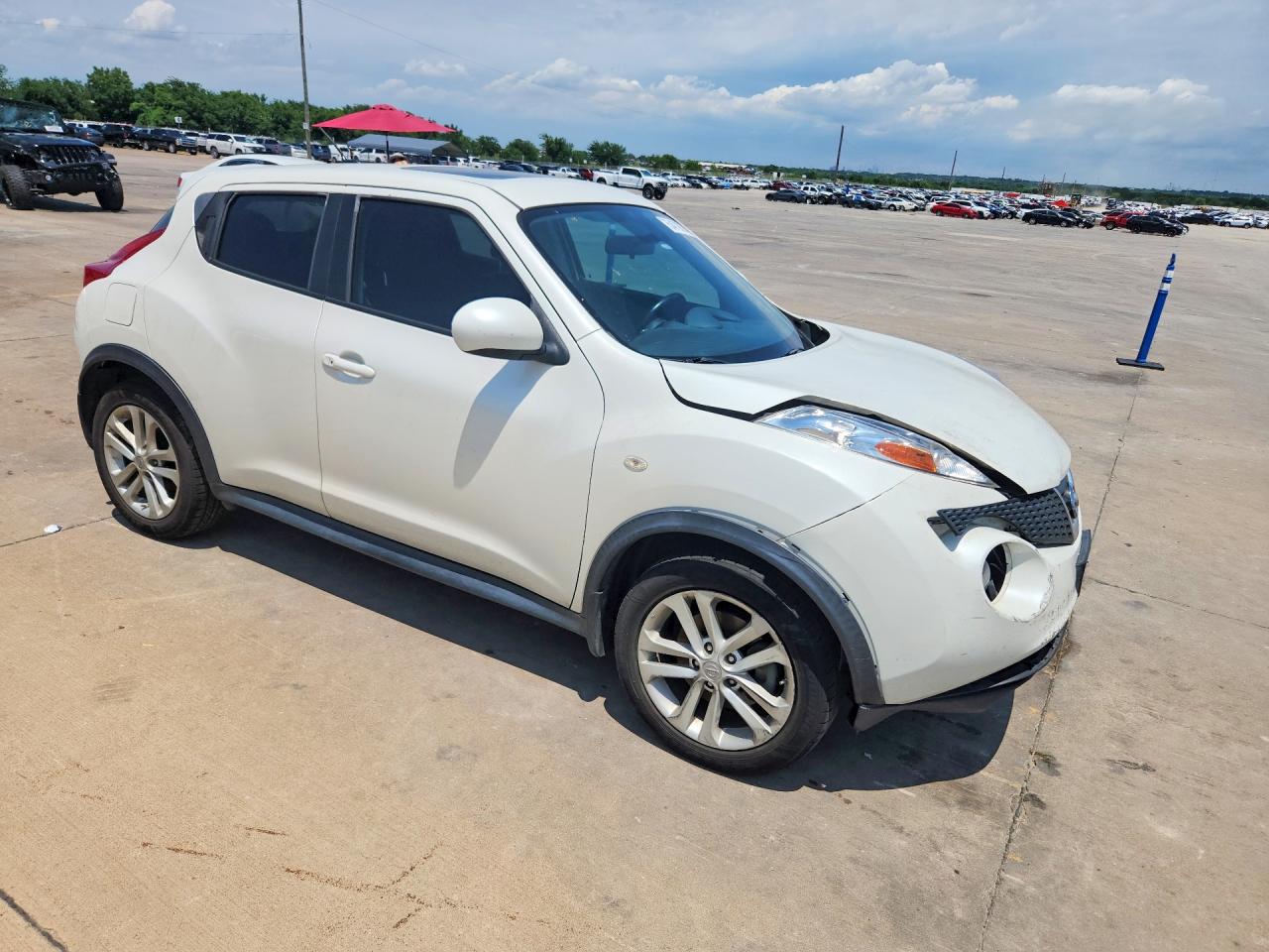 2013 Nissan Juke S White vin: JN8AF5MR2DT218703