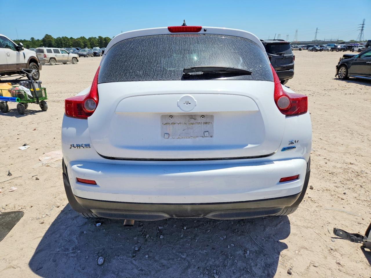 2013 Nissan Juke S White vin: JN8AF5MR2DT223867