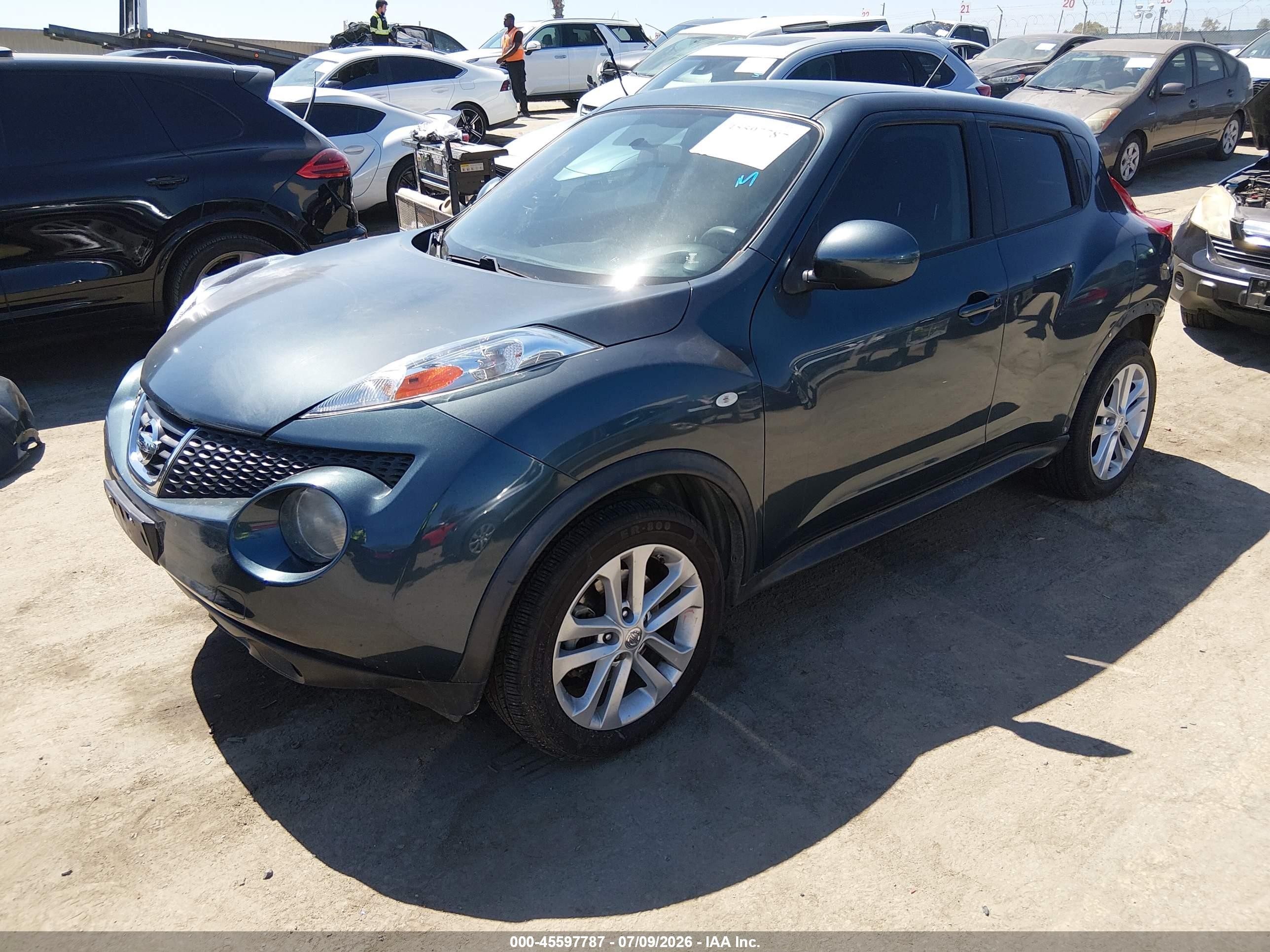 2013 Nissan Juke S Blue vin: JN8AF5MR2DT225232