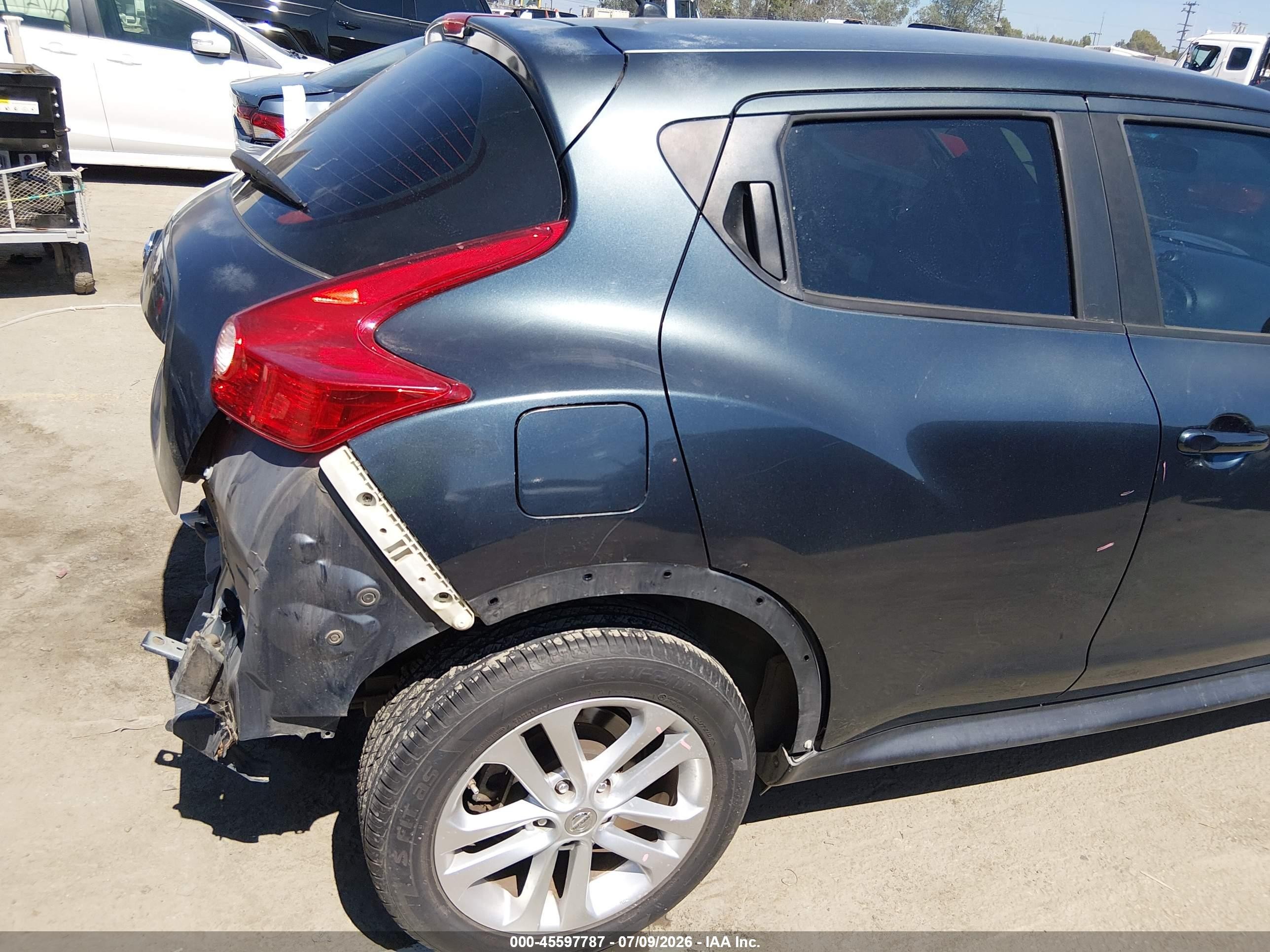 2013 Nissan Juke S Blue vin: JN8AF5MR2DT225232