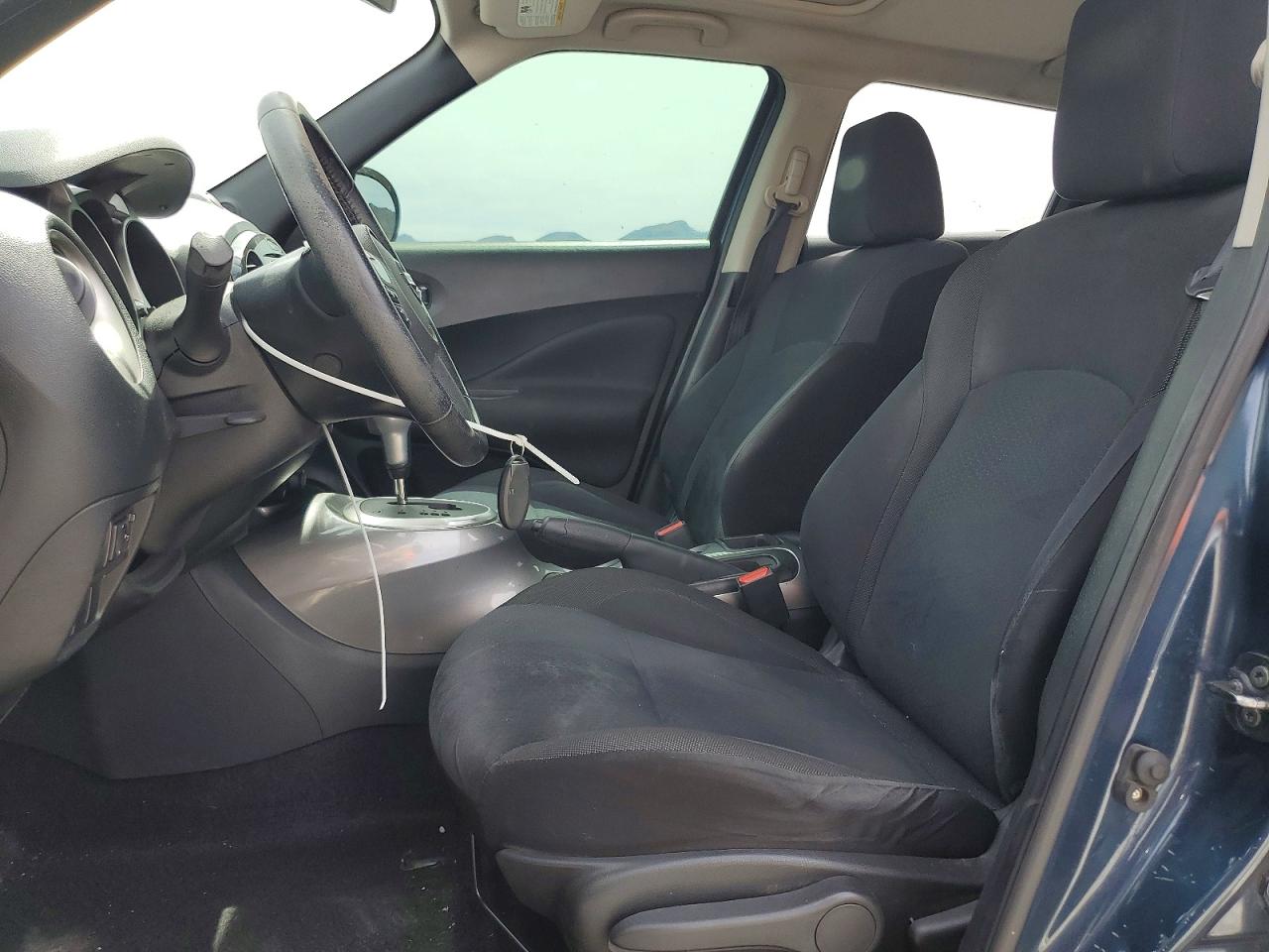 2014 Nissan Juke Sv Gray vin: JN8AF5MR2ET352371