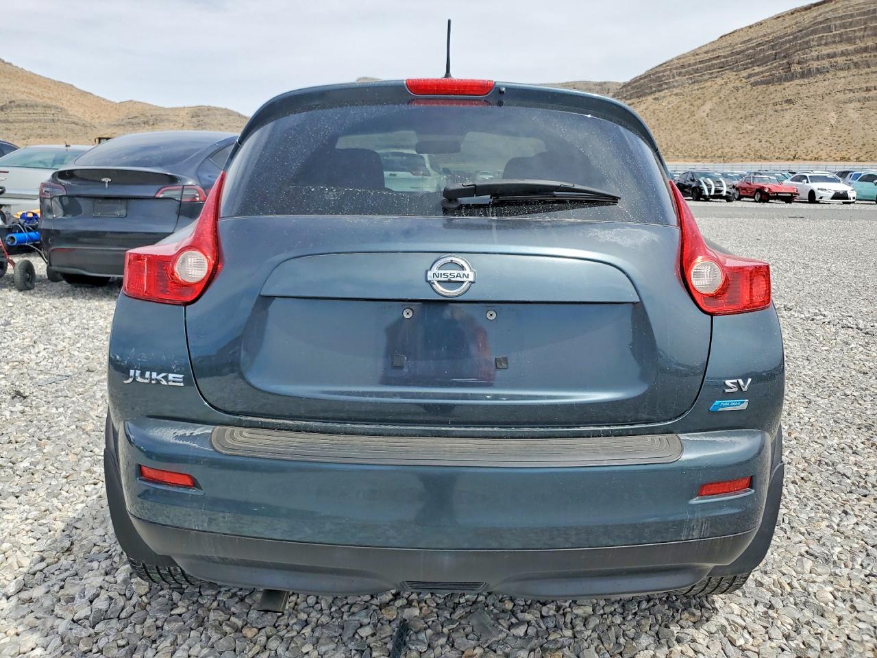 2014 Nissan Juke Sv Gray vin: JN8AF5MR2ET352371